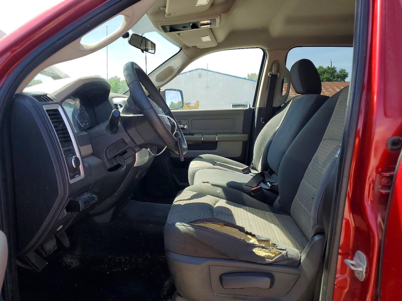 2010 Dodge Ram 1500 Red vin: 1D7RV1CT0AS239029