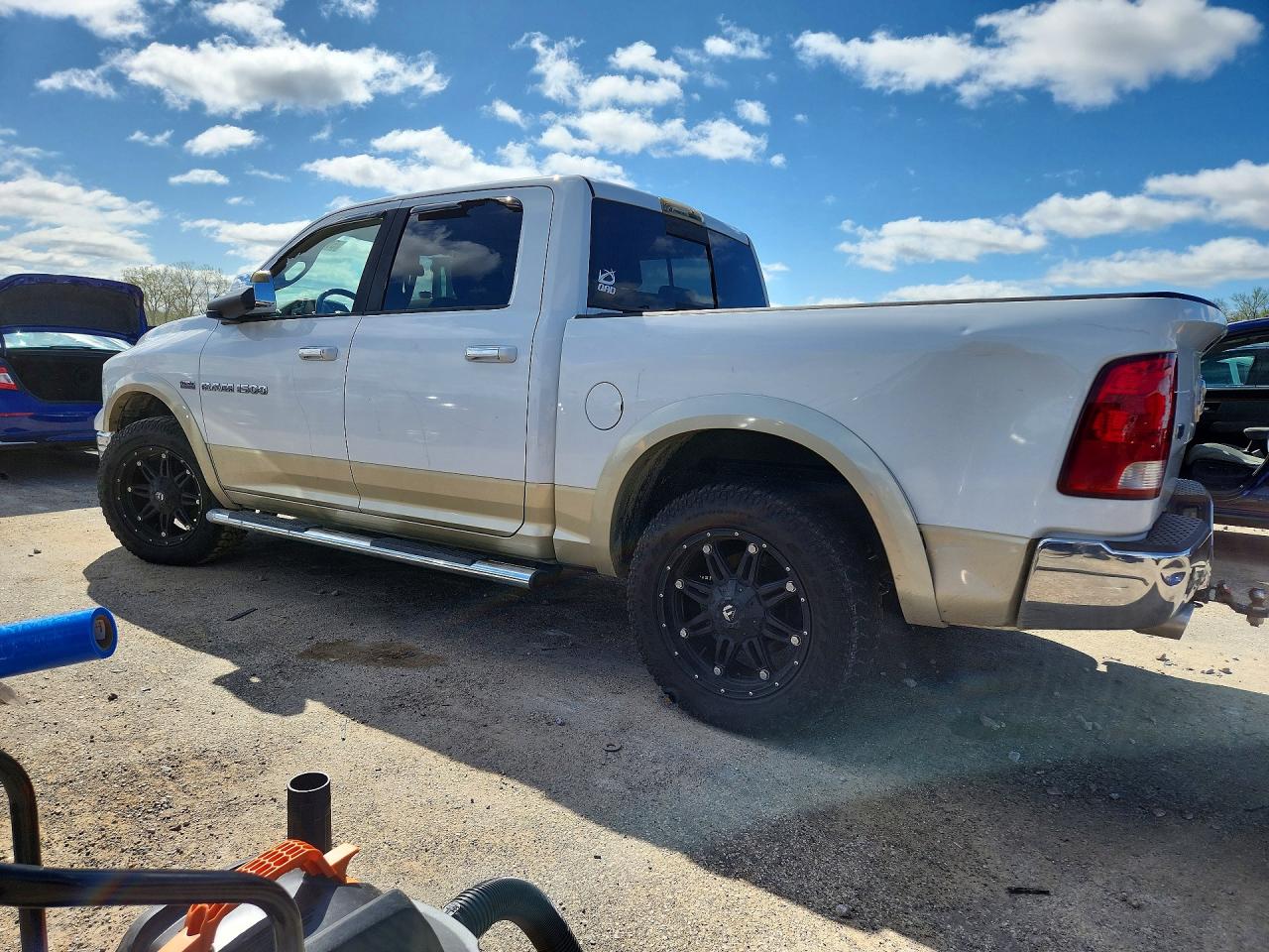 2011 Dodge Ram 1500 White vin: 1D7RV1CT0BS584501