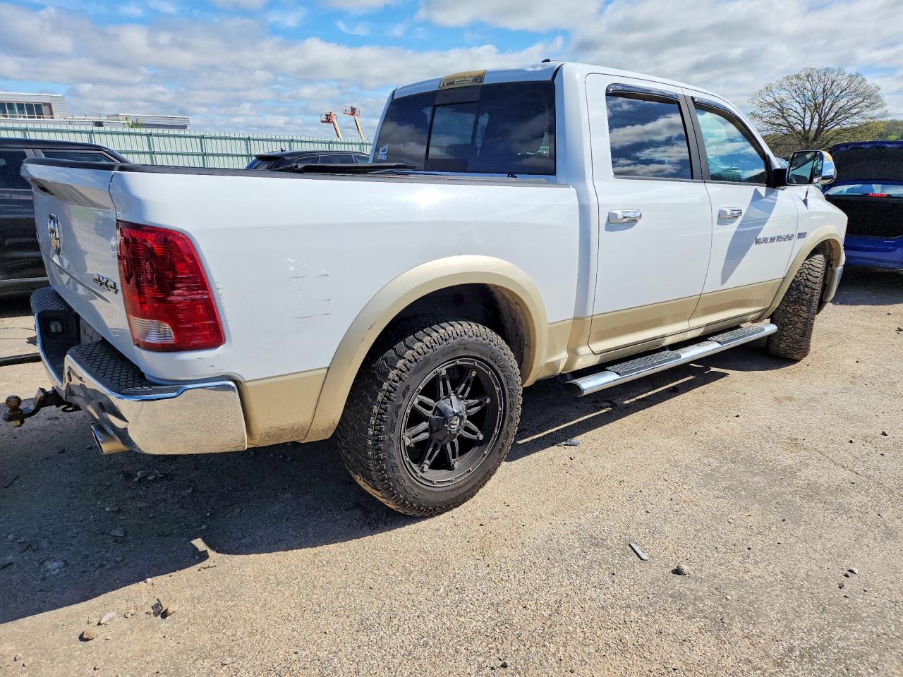 2011 Dodge Ram 1500 White vin: 1D7RV1CT0BS584501