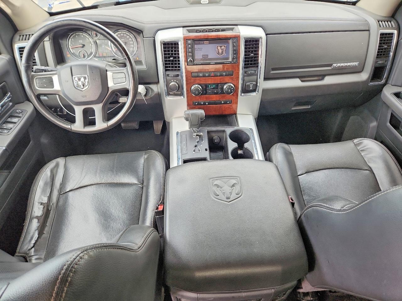 2011 Dodge Ram 1500 Серебряный vin: 1D7RV1CT0BS706337