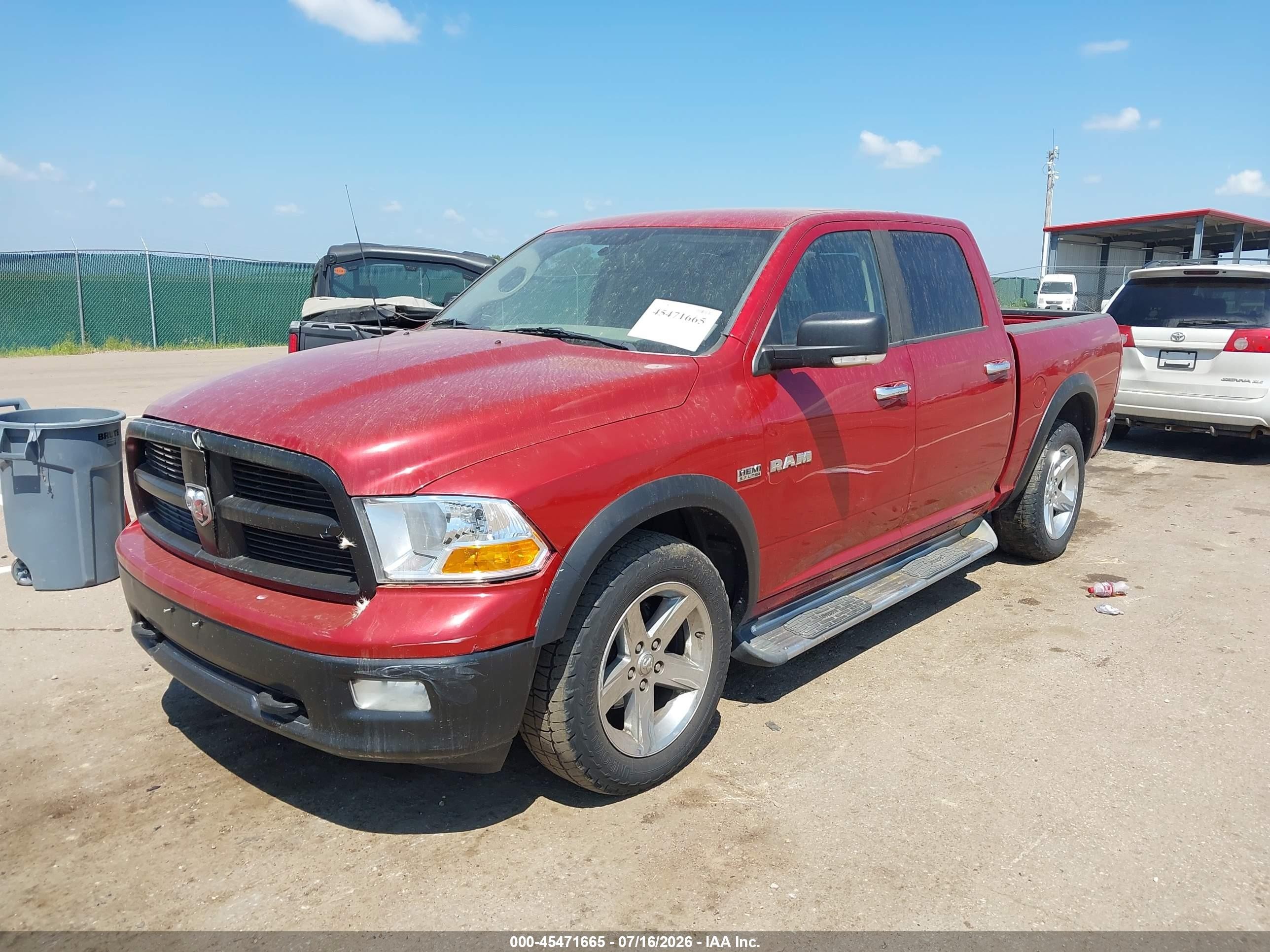 2010 Dodge Ram 1500 Slt/sport/trx Red vin: 1D7RV1CT1AS192156
