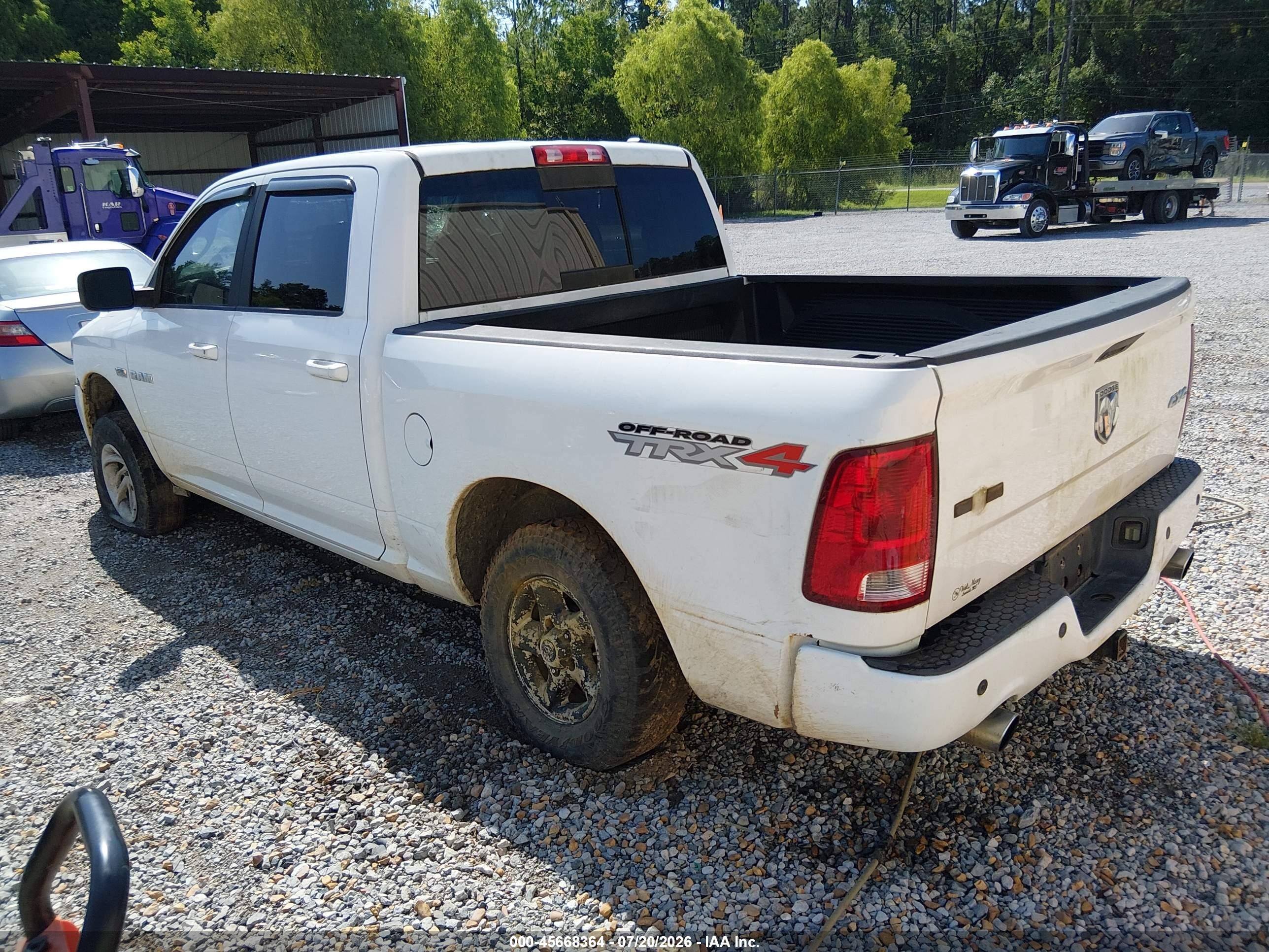 2010 Dodge Ram 1500 Slt/sport/trx White vin: 1D7RV1CT1AS207660