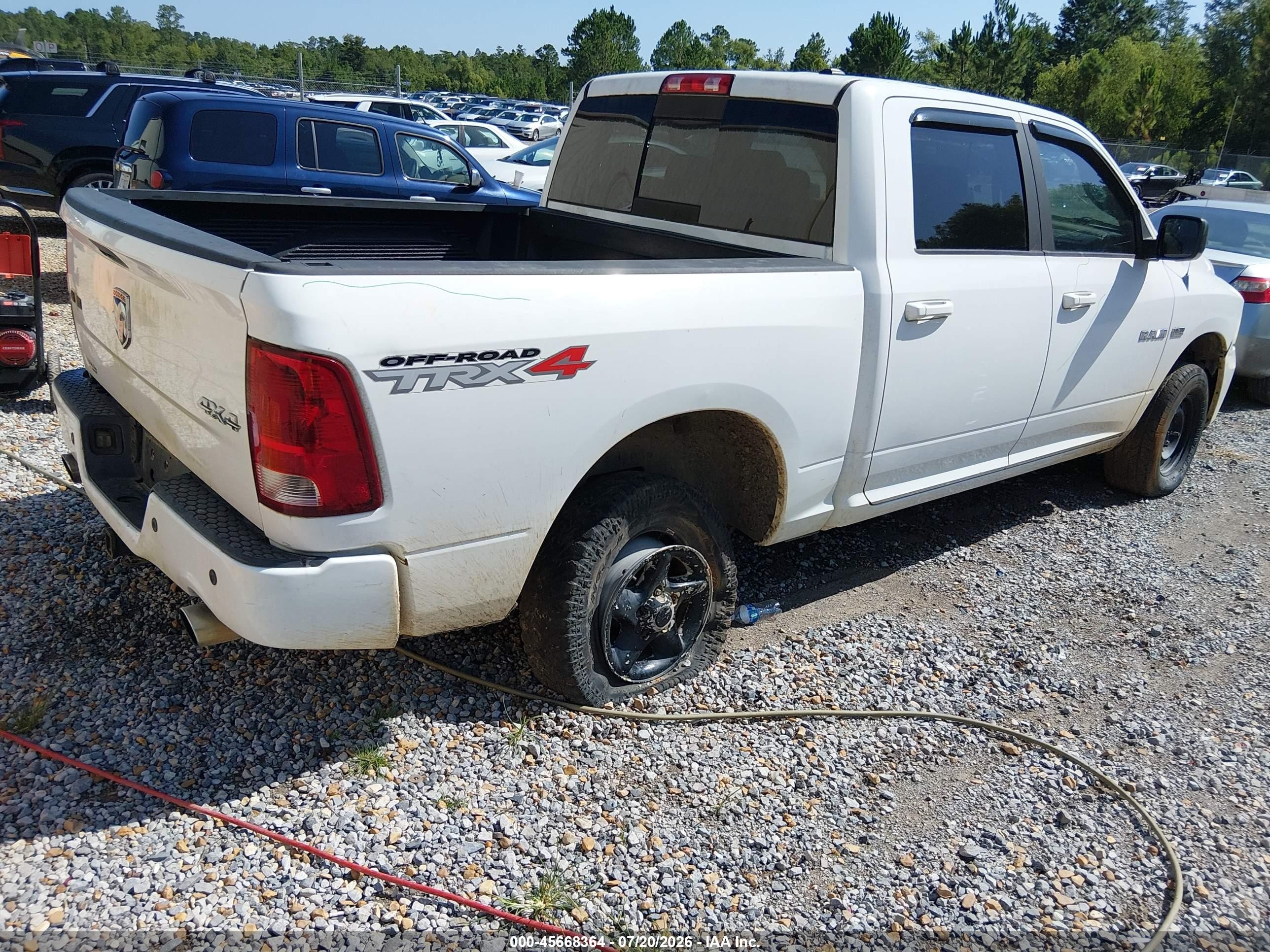 2010 Dodge Ram 1500 Slt/sport/trx White vin: 1D7RV1CT1AS207660