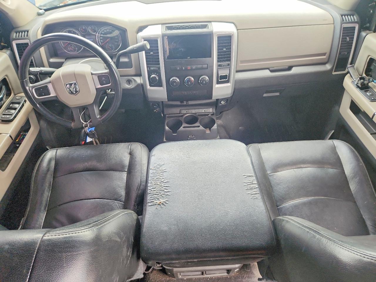2011 Dodge Ram 1500 Черный vin: 1D7RV1CT1BS508883