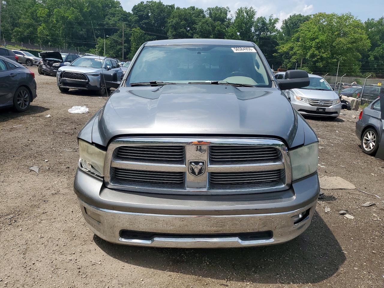 2011 Dodge Ram 1500 Серый vin: 1D7RV1CT1BS549126