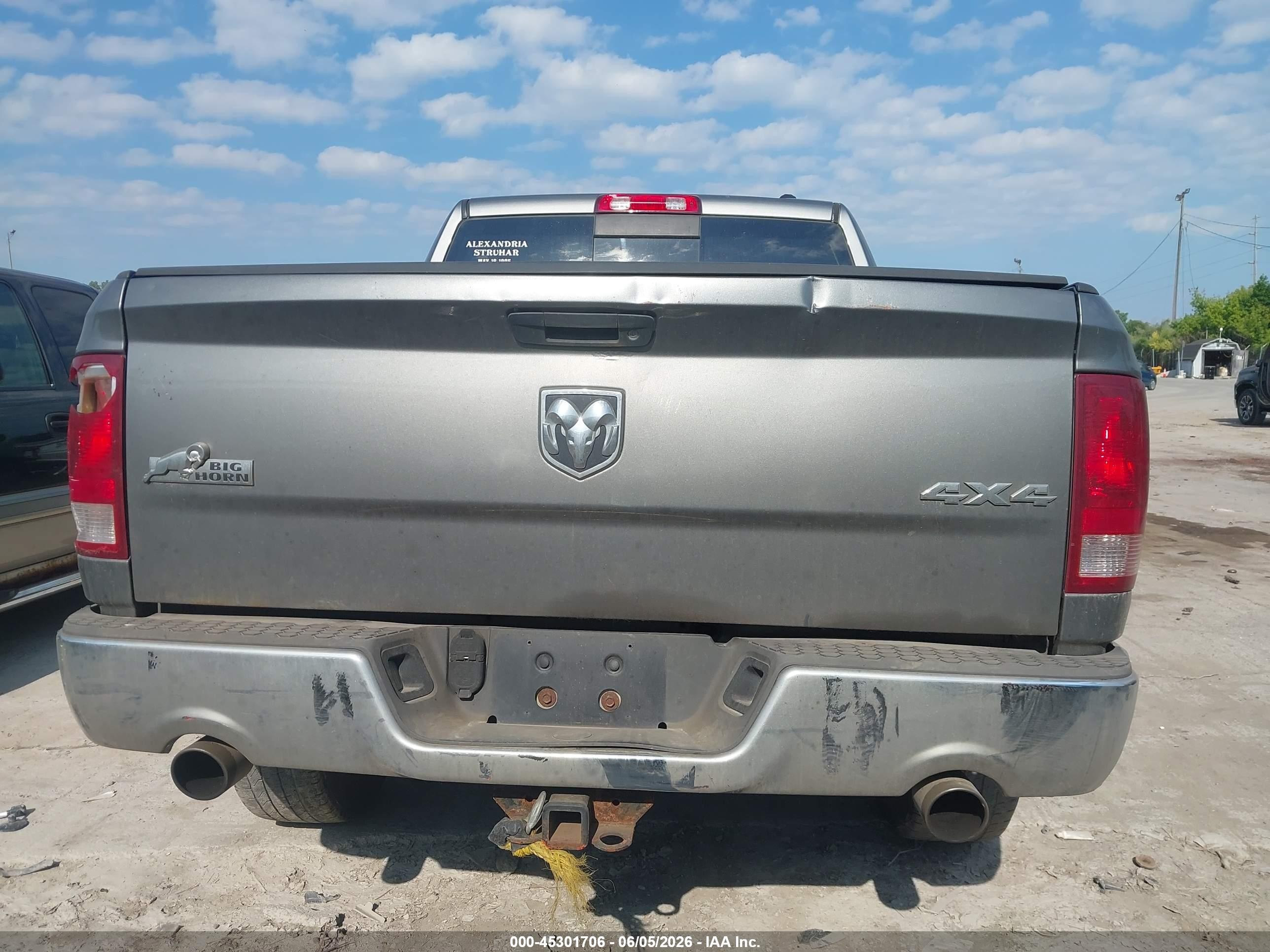 2011 Ram Ram 1500 Slt Серый vin: 1D7RV1CT1BS621829
