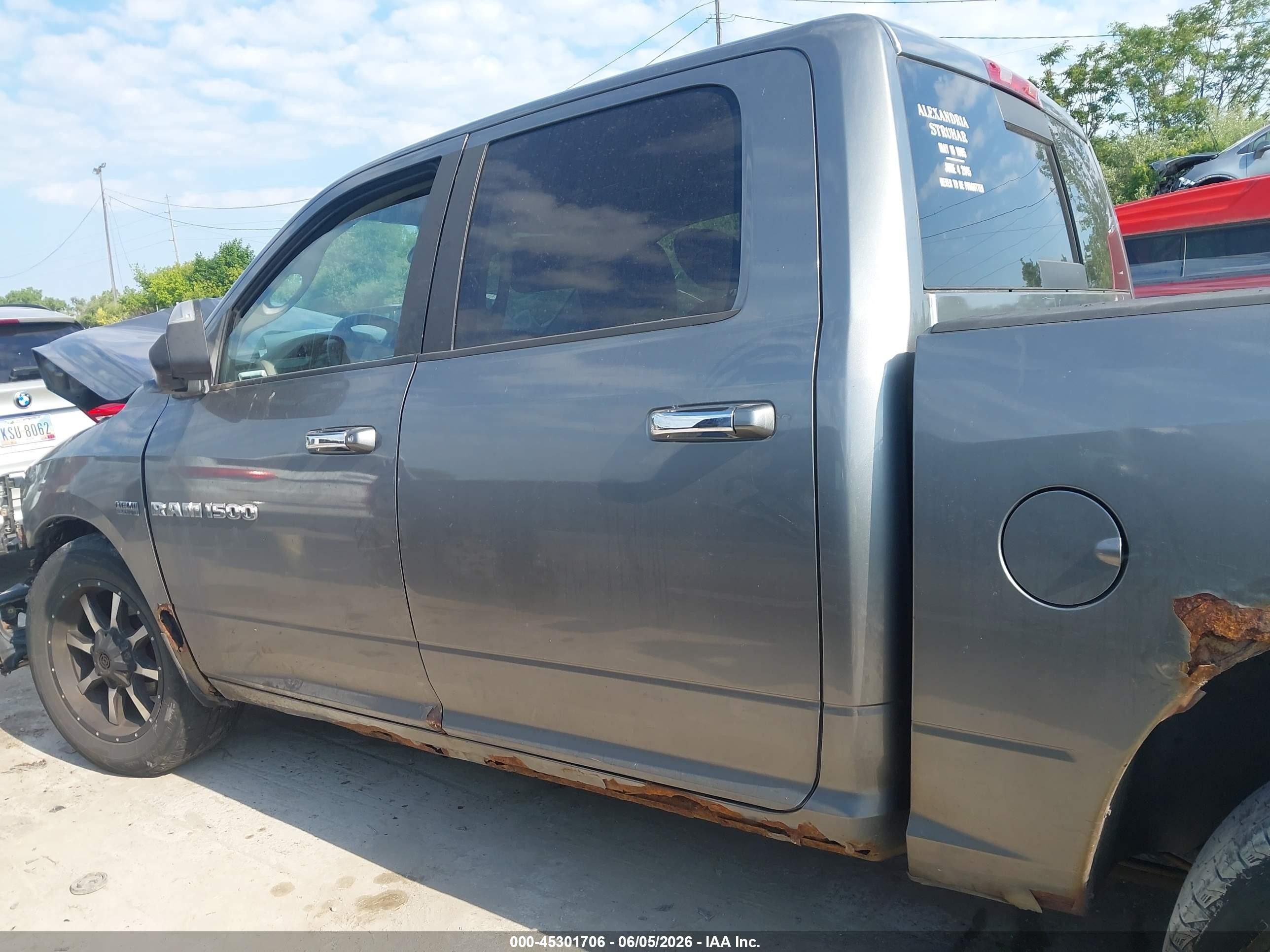 2011 Ram Ram 1500 Slt Серый vin: 1D7RV1CT1BS621829