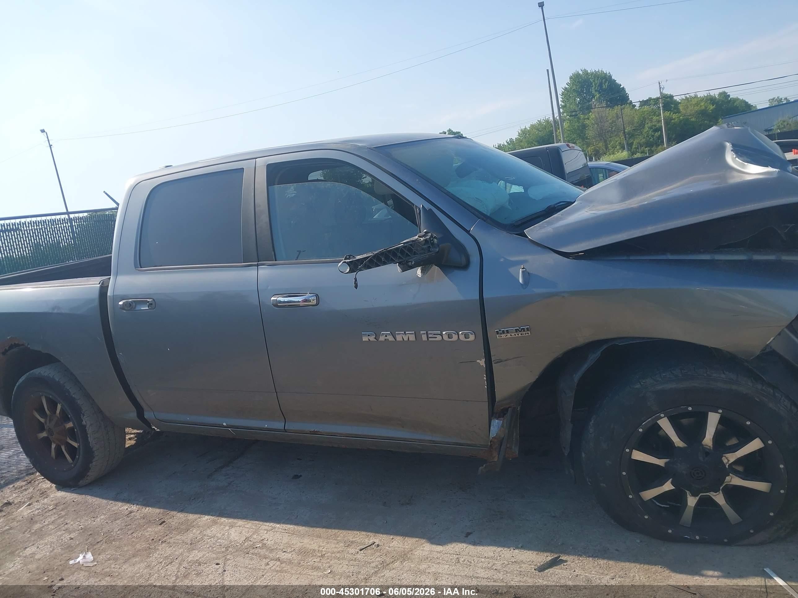 2011 Ram Ram 1500 Slt Серый vin: 1D7RV1CT1BS621829