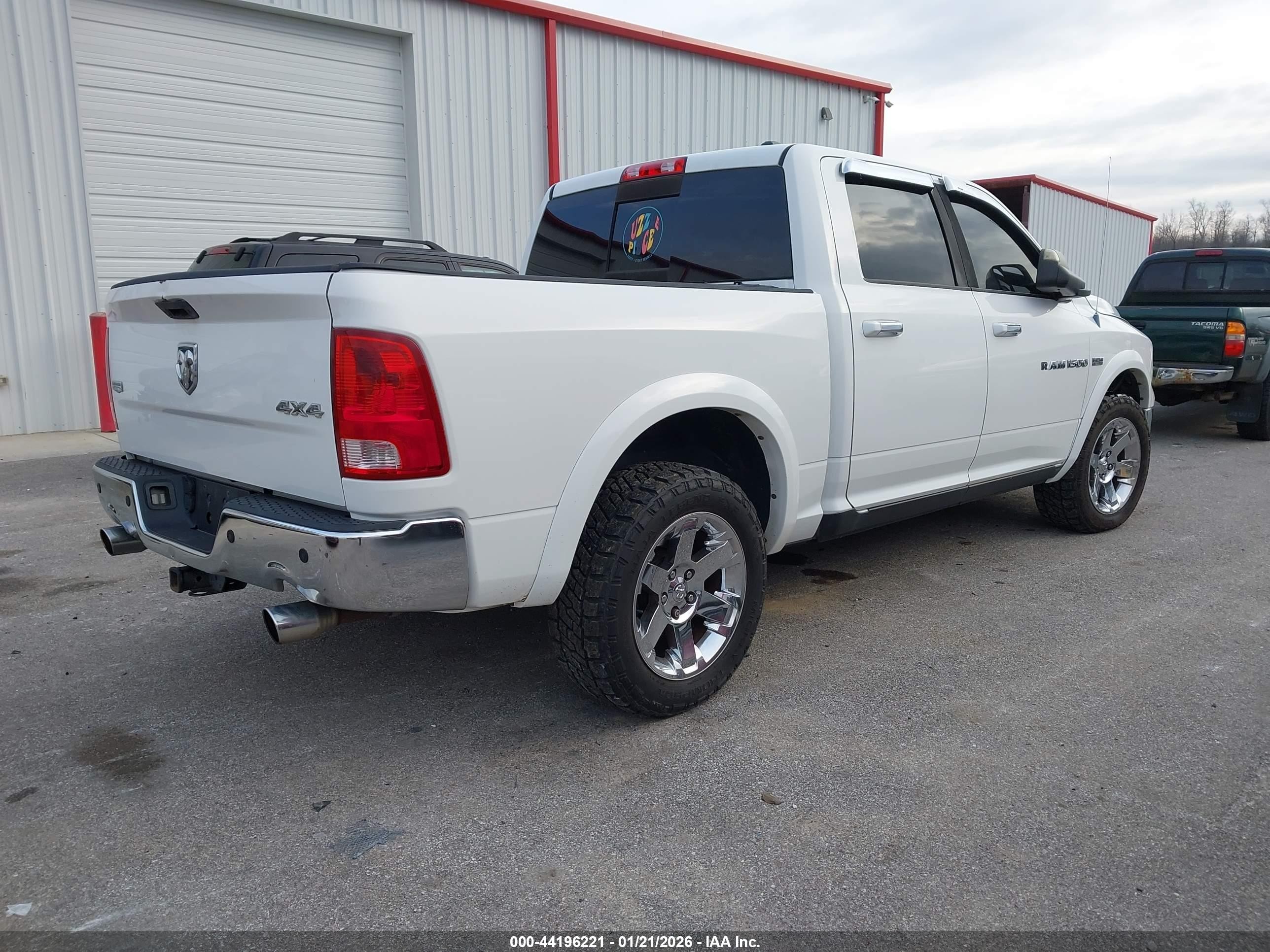 2011 Ram Ram 1500 Laramie White vin: 1D7RV1CT1BS686440