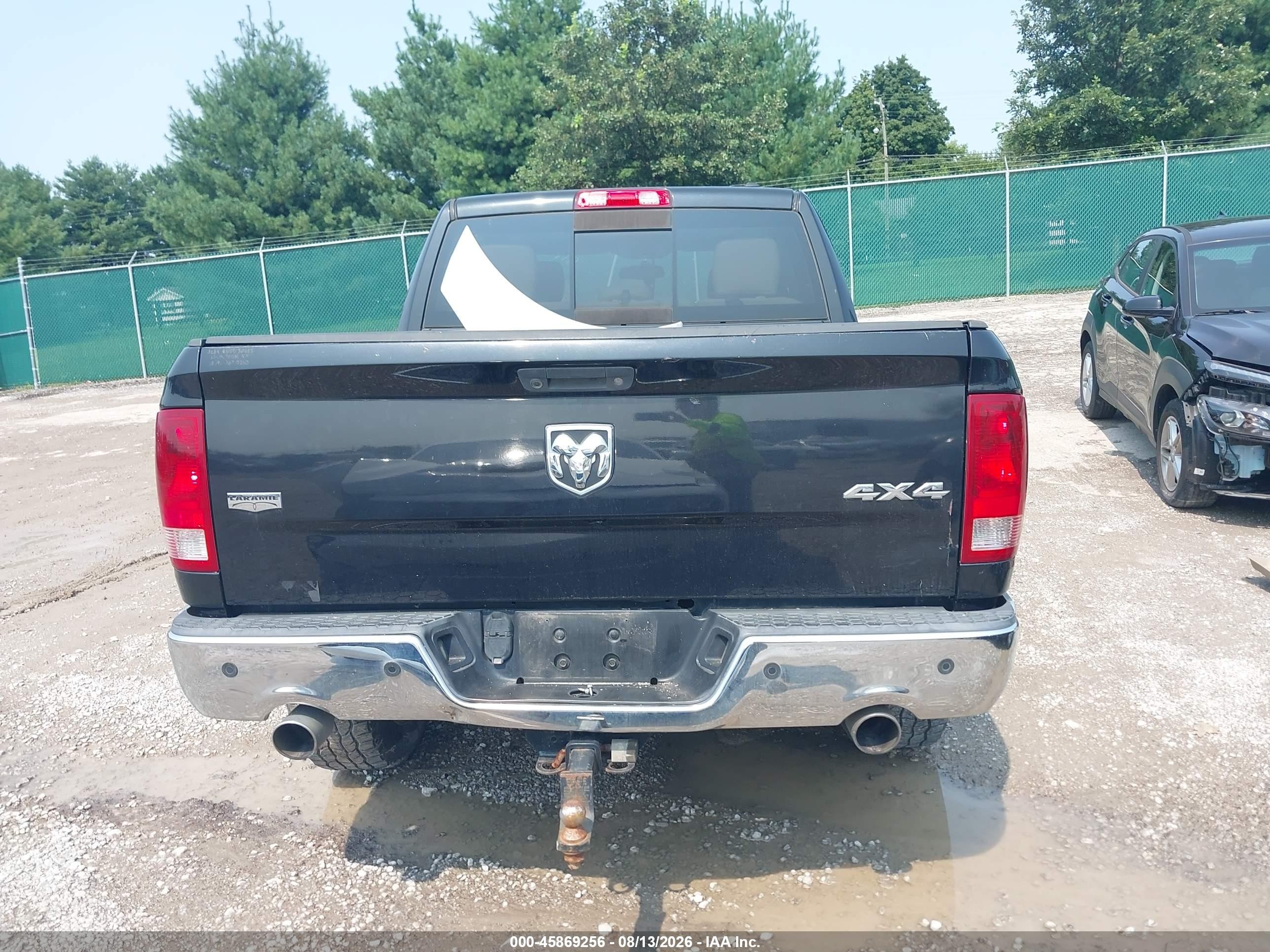 2011 Ram Ram 1500 Laramie Черный vin: 1D7RV1CT2BS508794