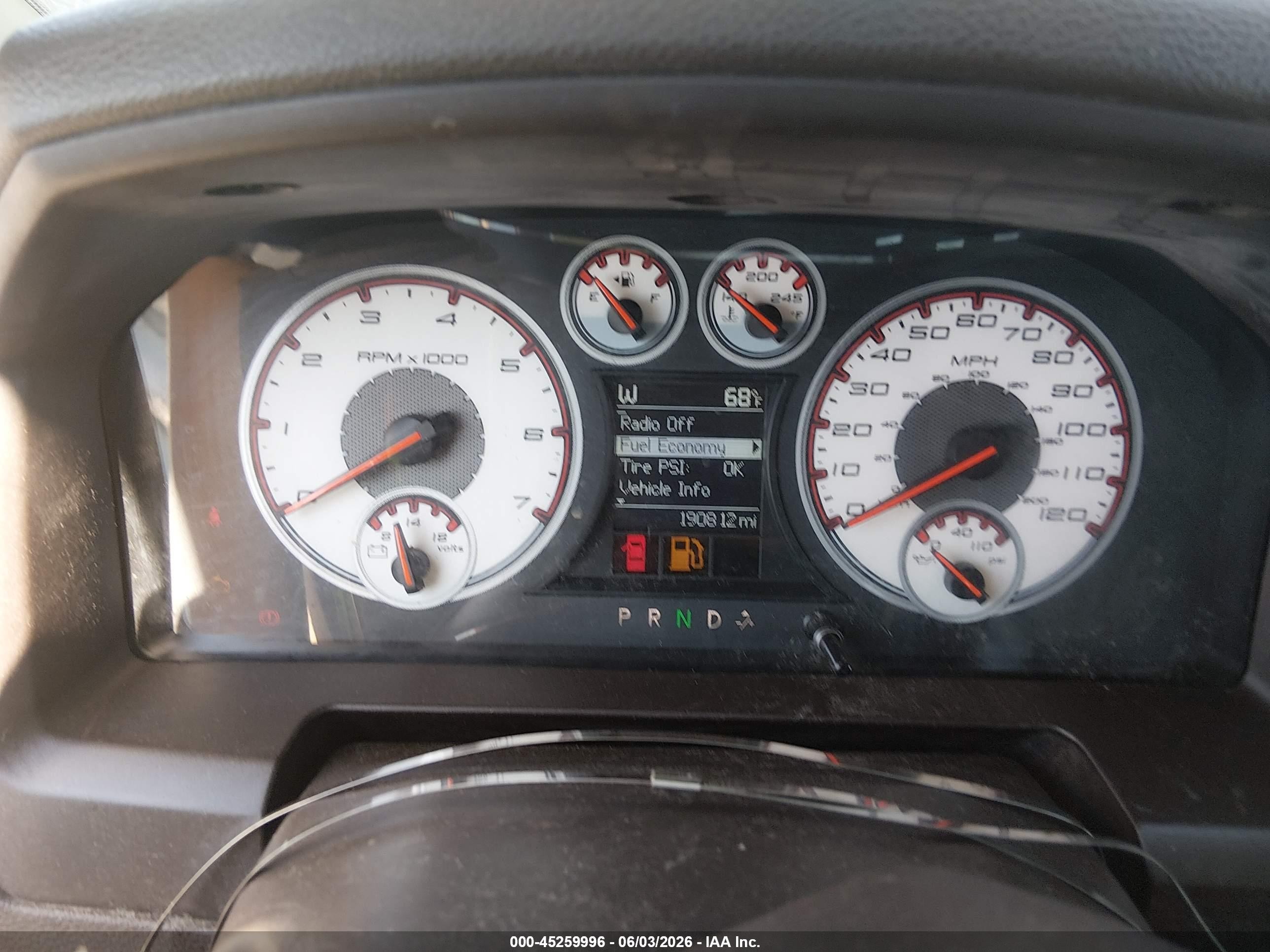 2011 Ram Ram 1500 Slt White vin: 1D7RV1CT2BS592132