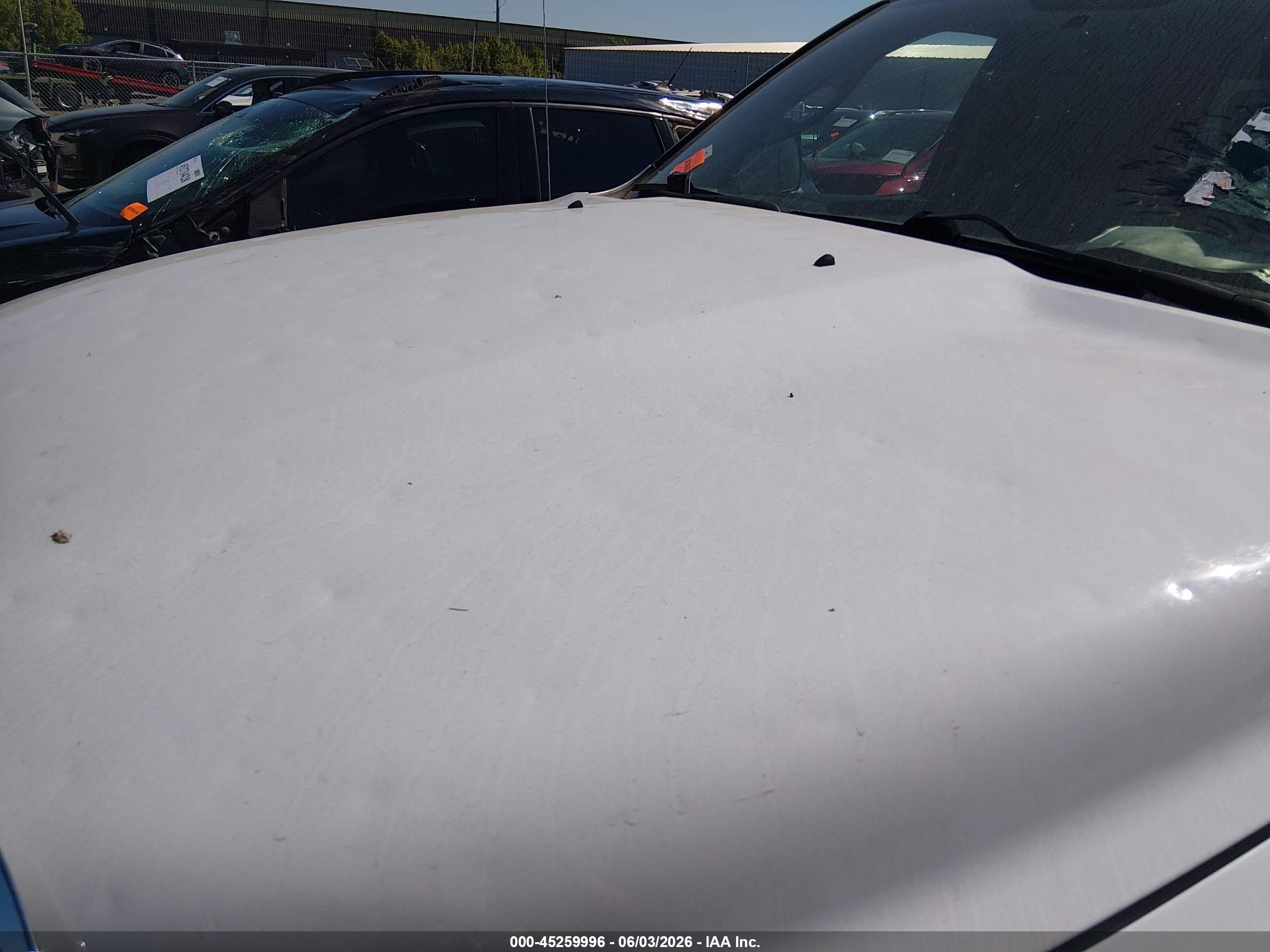 2011 Ram Ram 1500 Slt White vin: 1D7RV1CT2BS592132