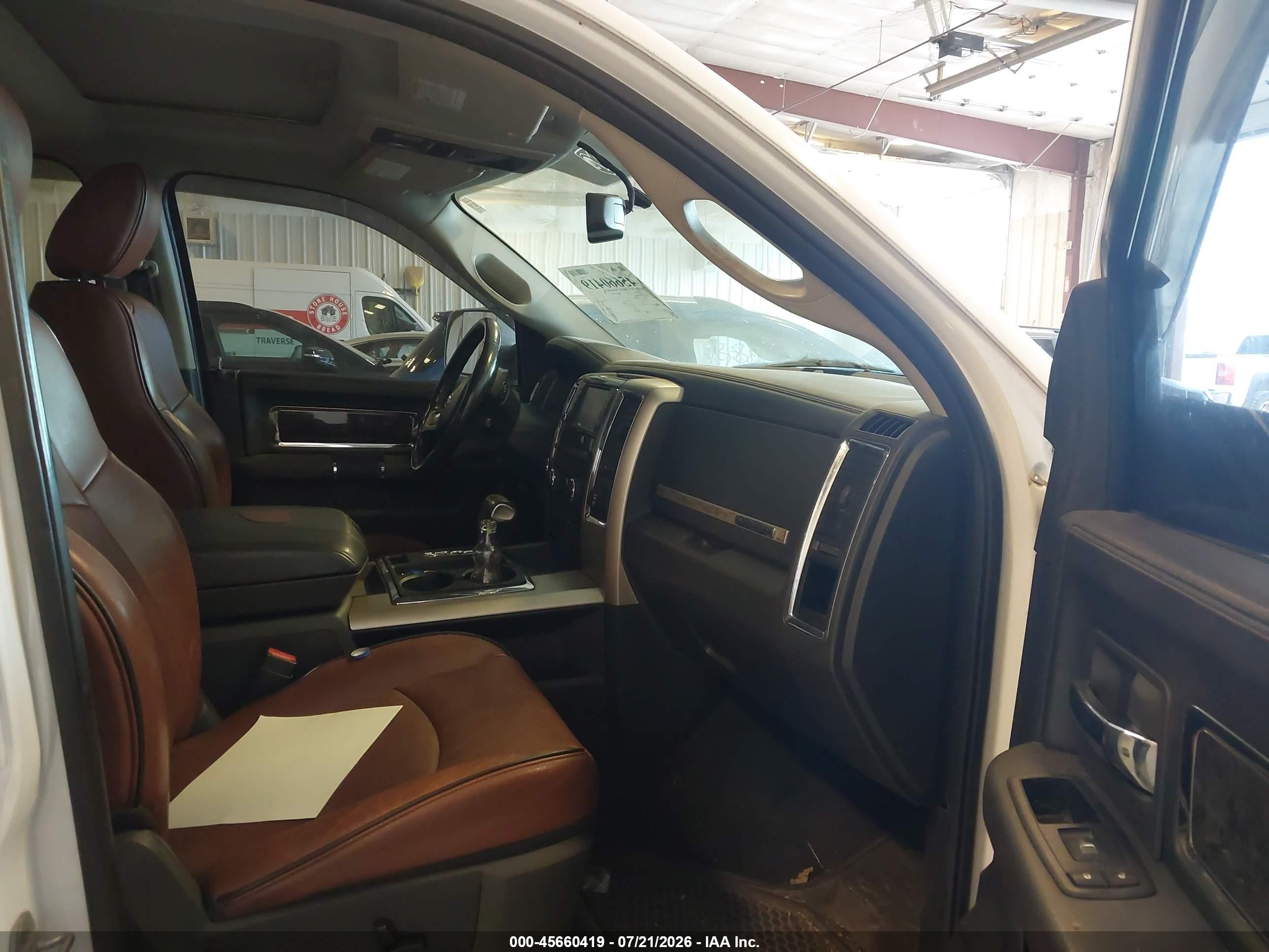 2011 Ram Ram 1500 Laramie Longhorn White vin: 1D7RV1CT2BS616011