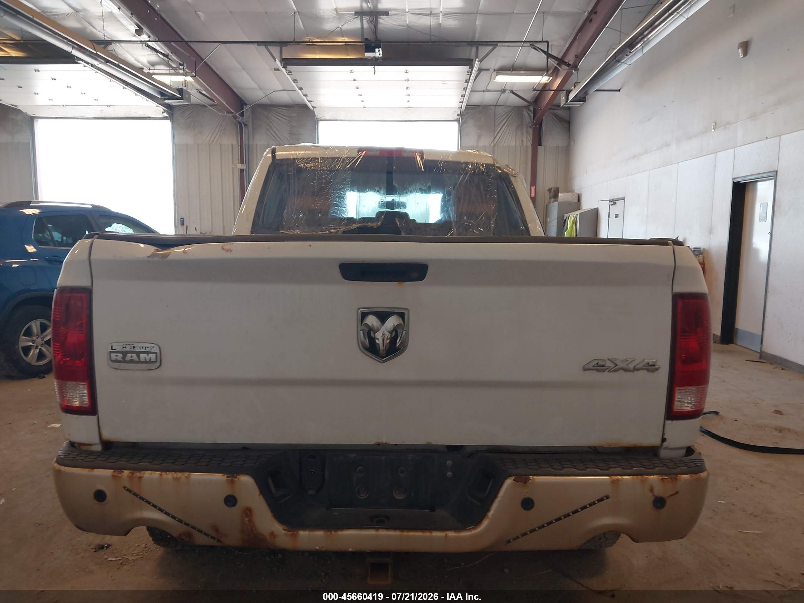 2011 Ram Ram 1500 Laramie Longhorn White vin: 1D7RV1CT2BS616011