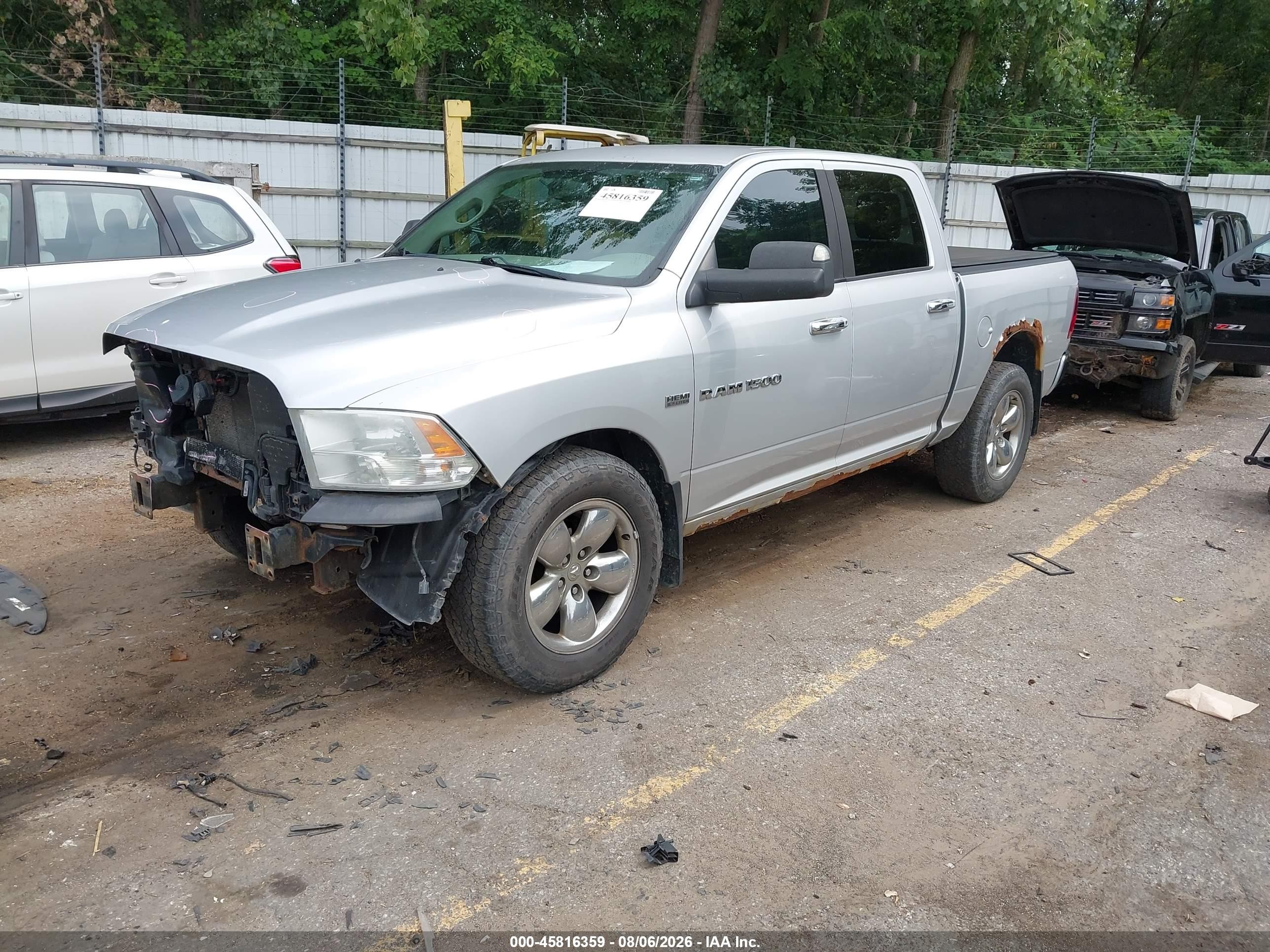 2011 Ram Ram 1500 Slt Серебряный vin: 1D7RV1CT2BS664270