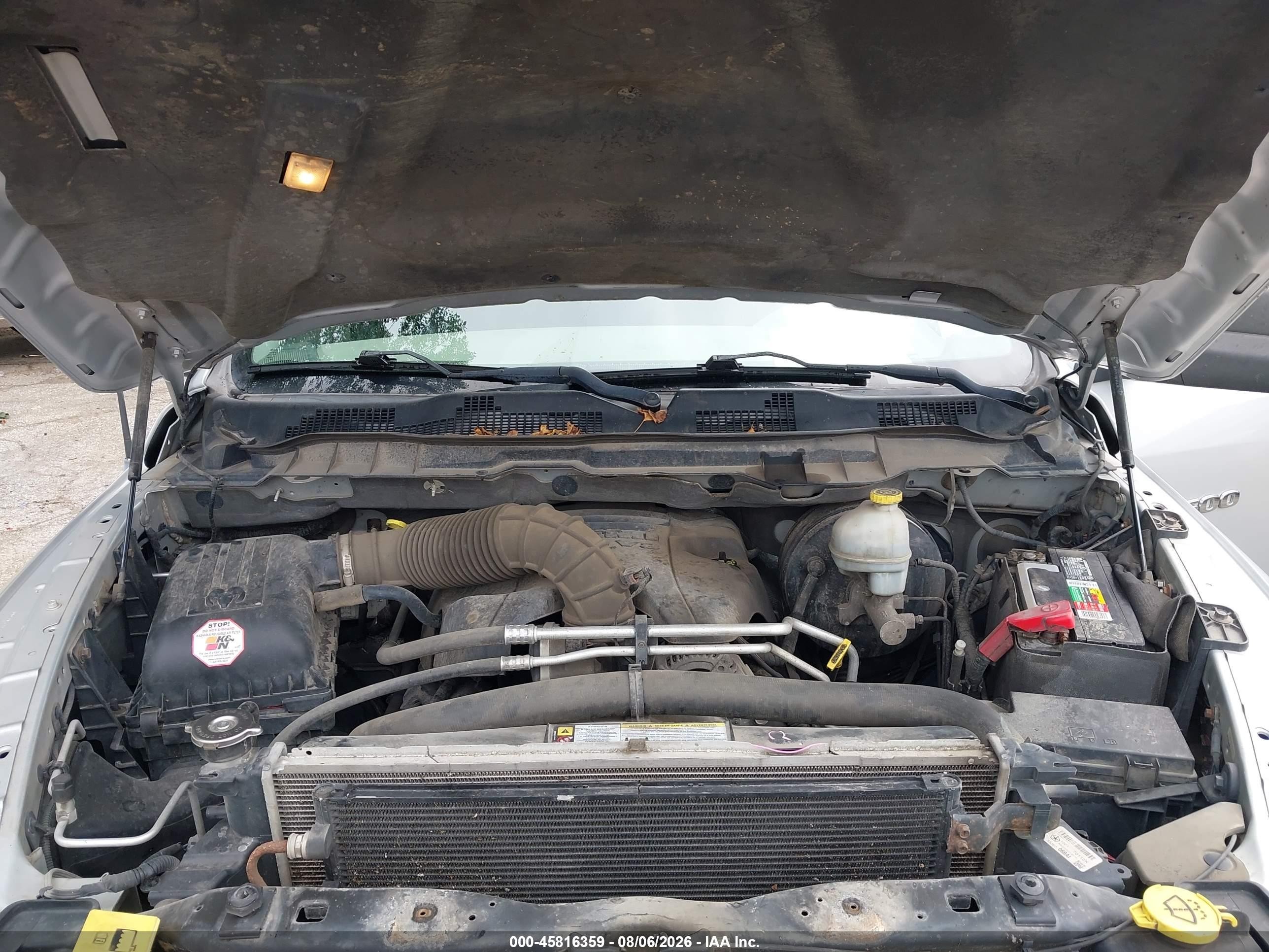 2011 Ram Ram 1500 Slt Серебряный vin: 1D7RV1CT2BS664270