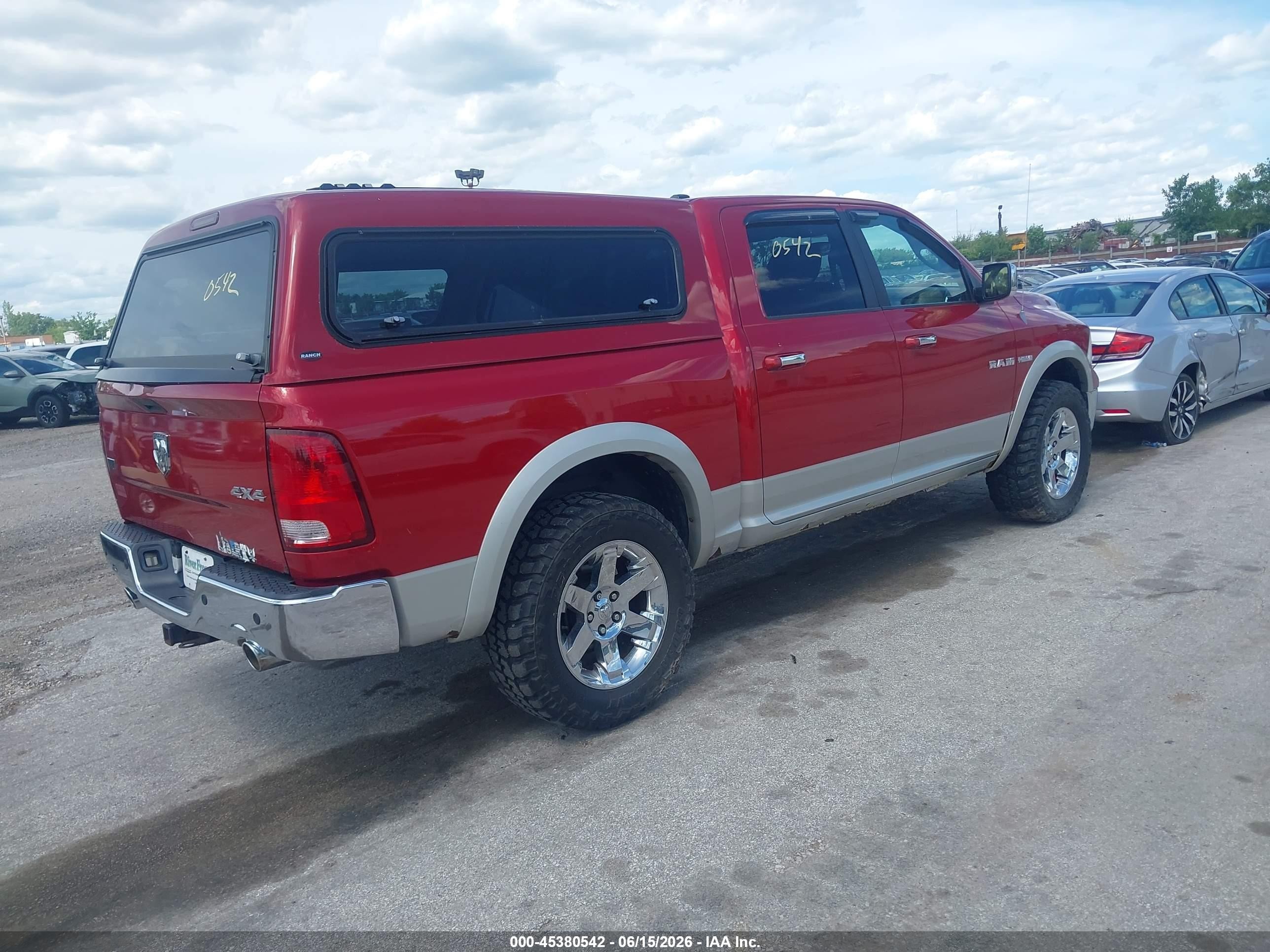 2010 Dodge Ram 1500 Laramie Red vin: 1D7RV1CT3AS137028