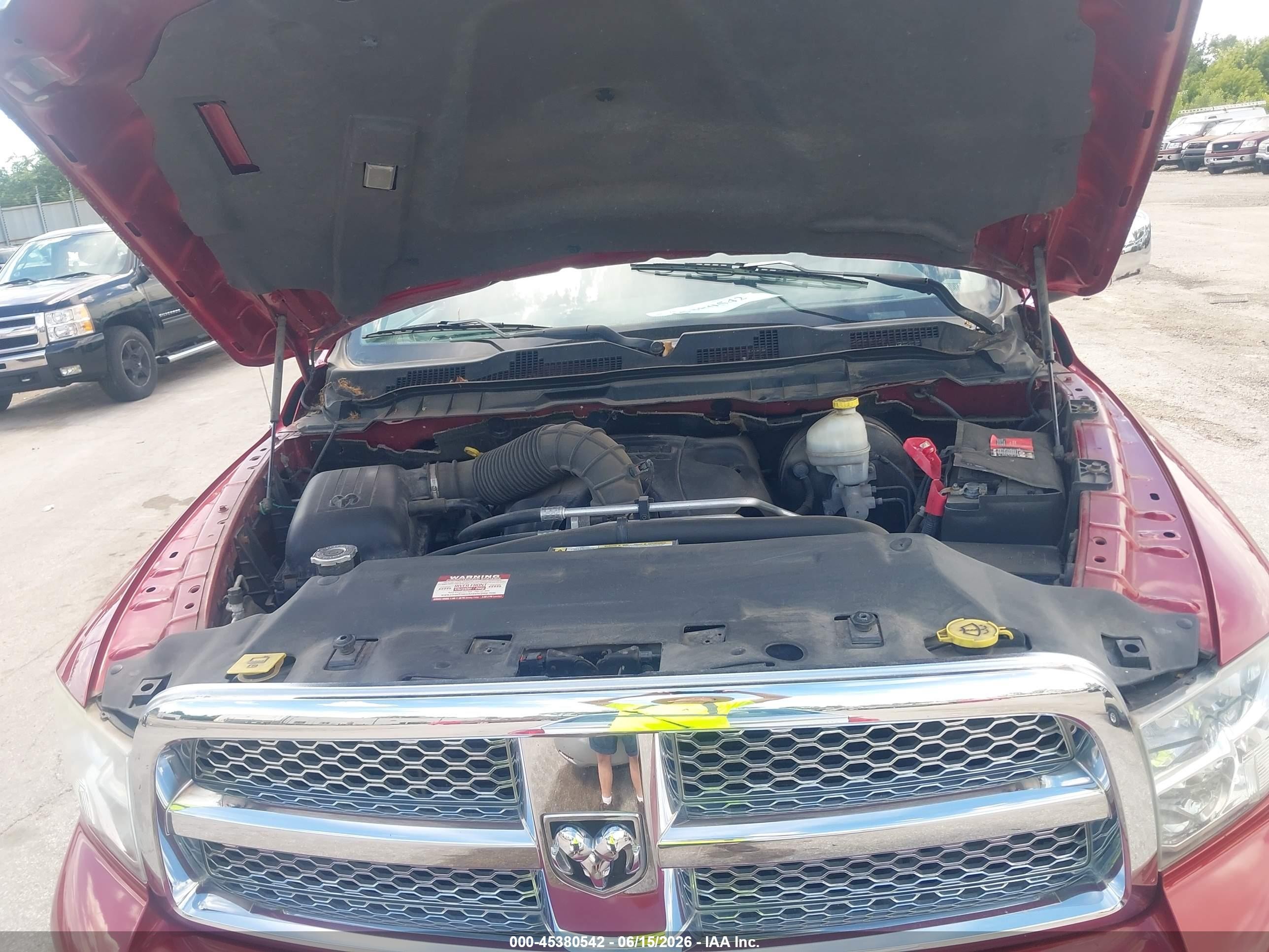 2010 Dodge Ram 1500 Laramie Red vin: 1D7RV1CT3AS137028