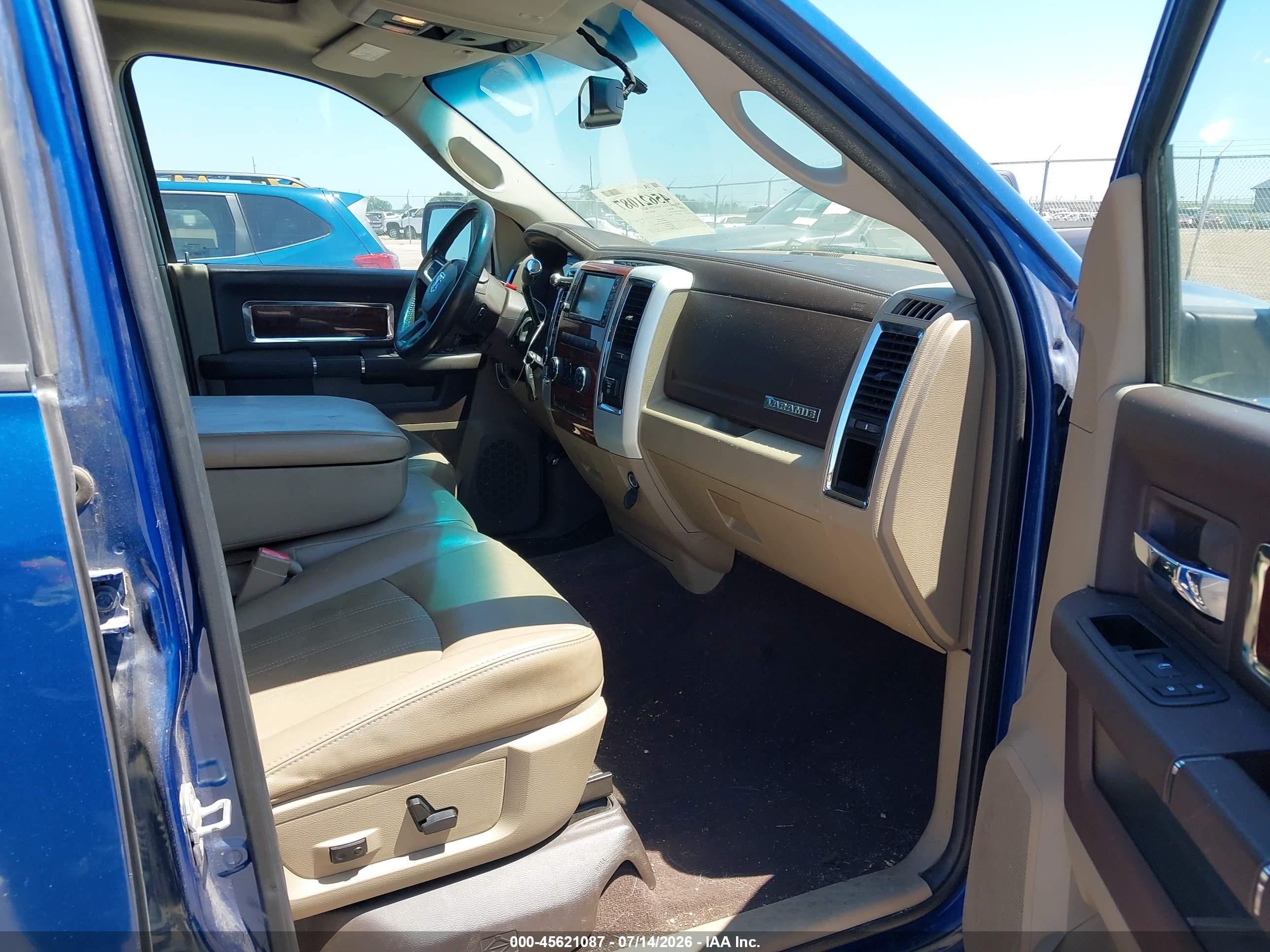 2010 Dodge Ram 1500 Laramie Blue vin: 1D7RV1CT3AS140365