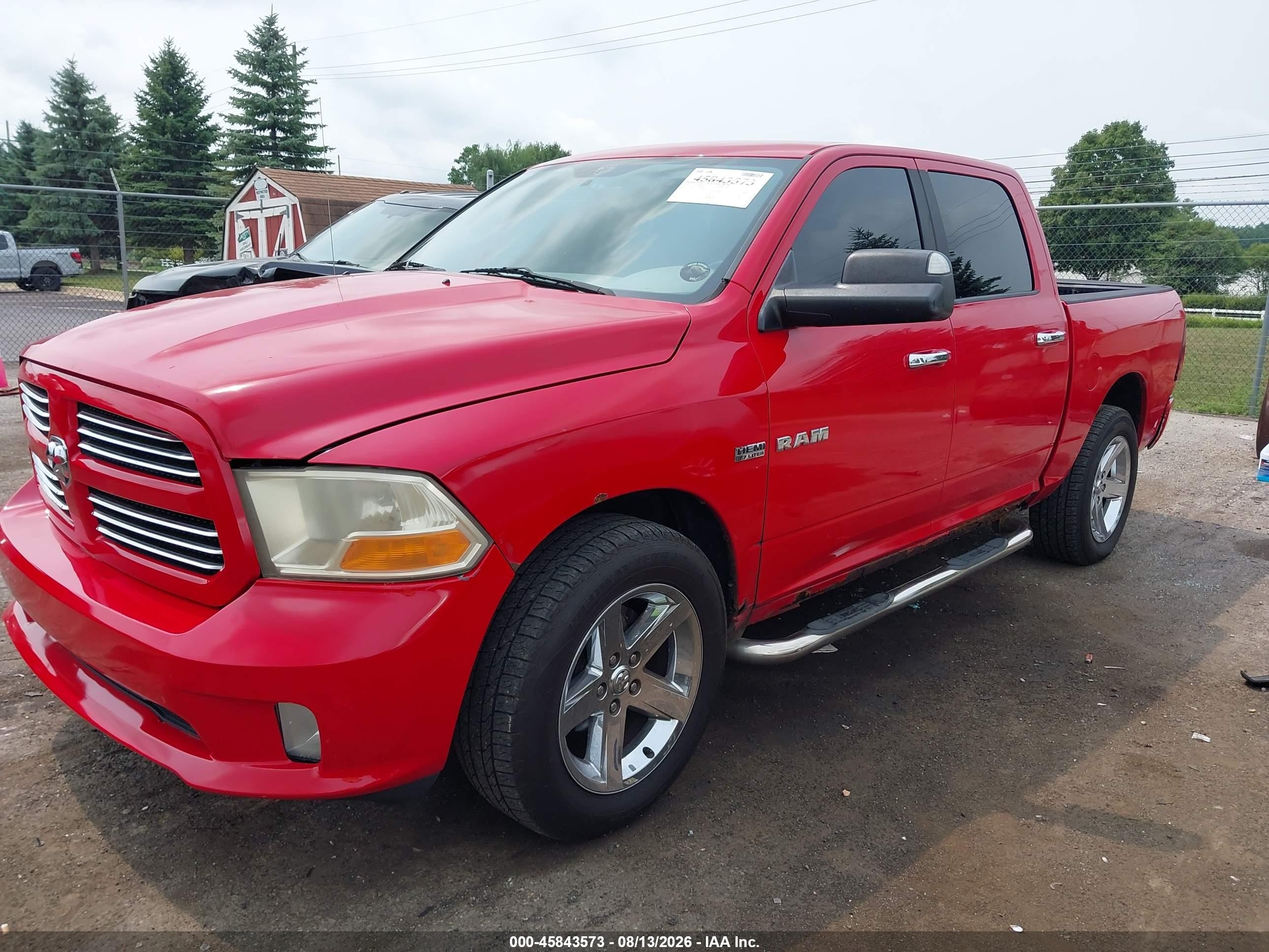 2010 Dodge Ram 1500 Slt/sport/trx Red vin: 1D7RV1CT3AS146909