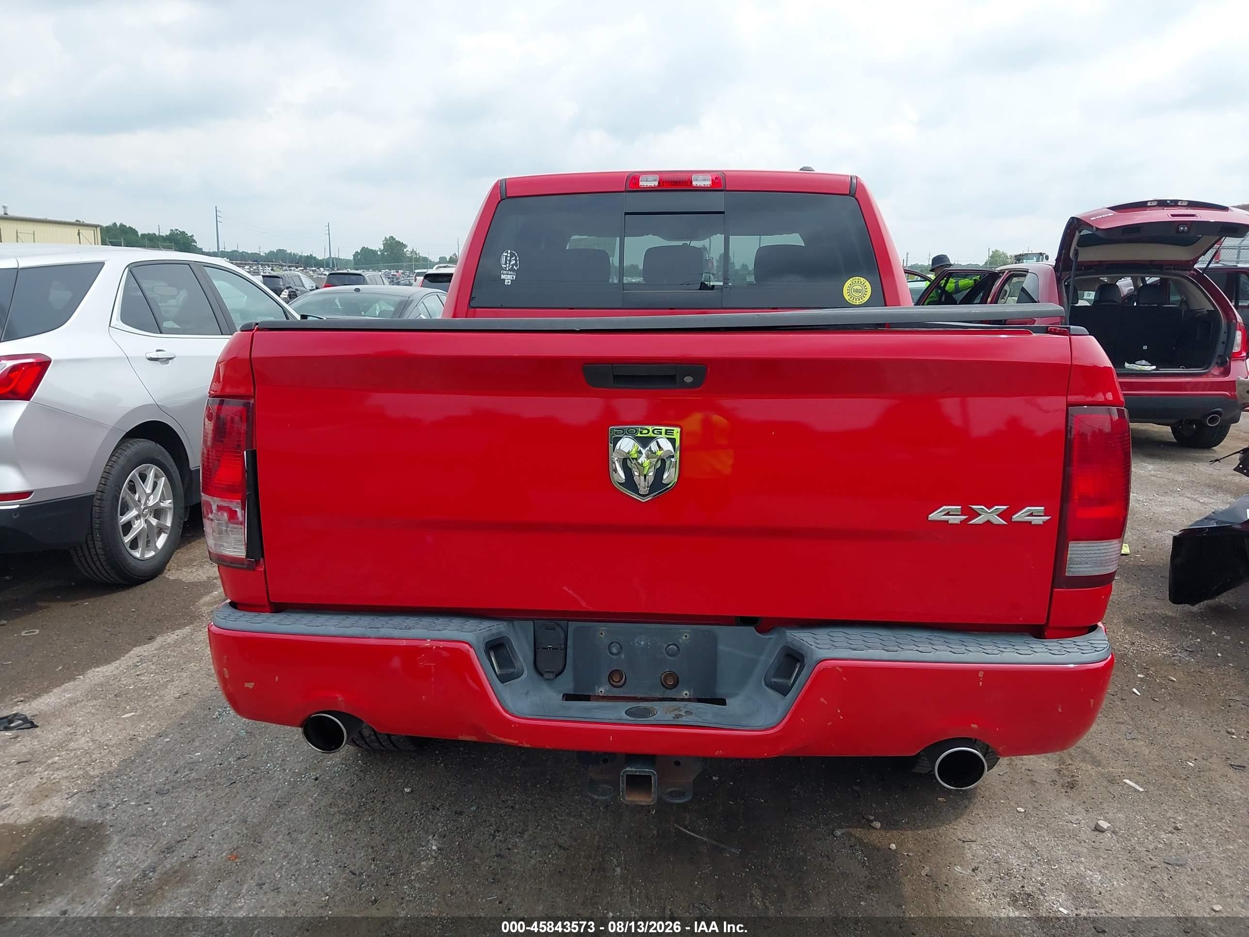 2010 Dodge Ram 1500 Slt/sport/trx Red vin: 1D7RV1CT3AS146909