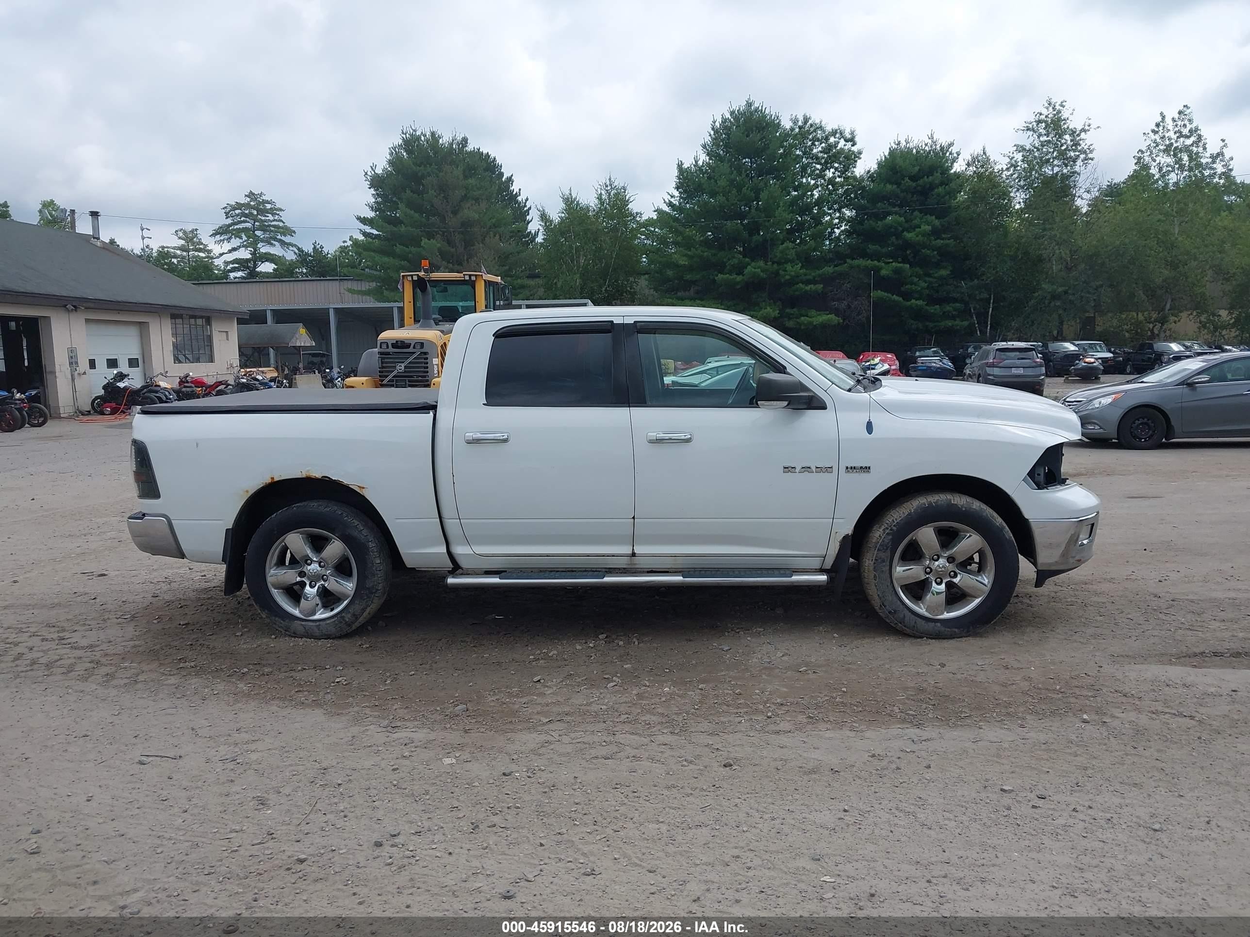 2010 Dodge Ram 1500 Slt/sport/trx White vin: 1D7RV1CT3AS198315