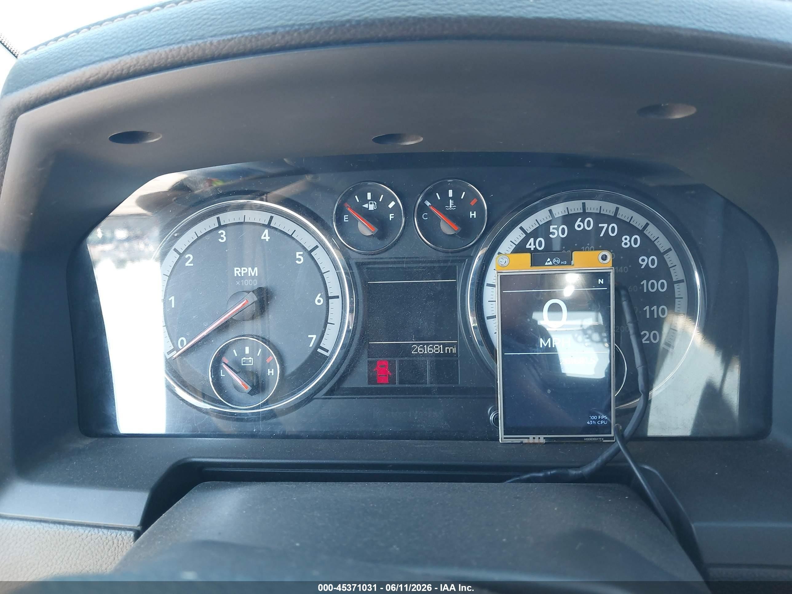 2010 Dodge Ram 1500 Slt/sport/trx Красный vin: 1D7RV1CT3AS260442