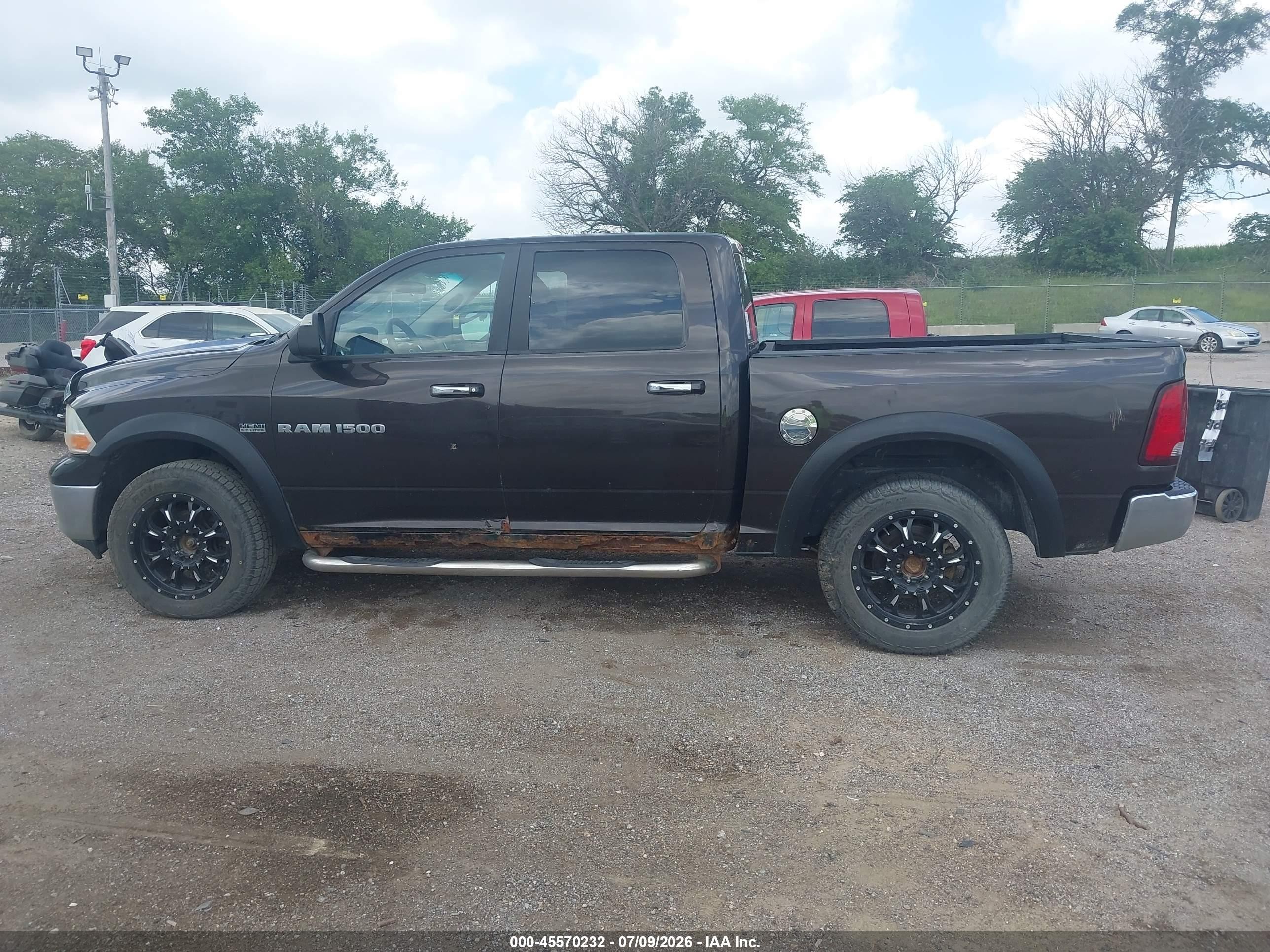 2011 Ram Ram 1500 Slt Черный vin: 1D7RV1CT3BS509856