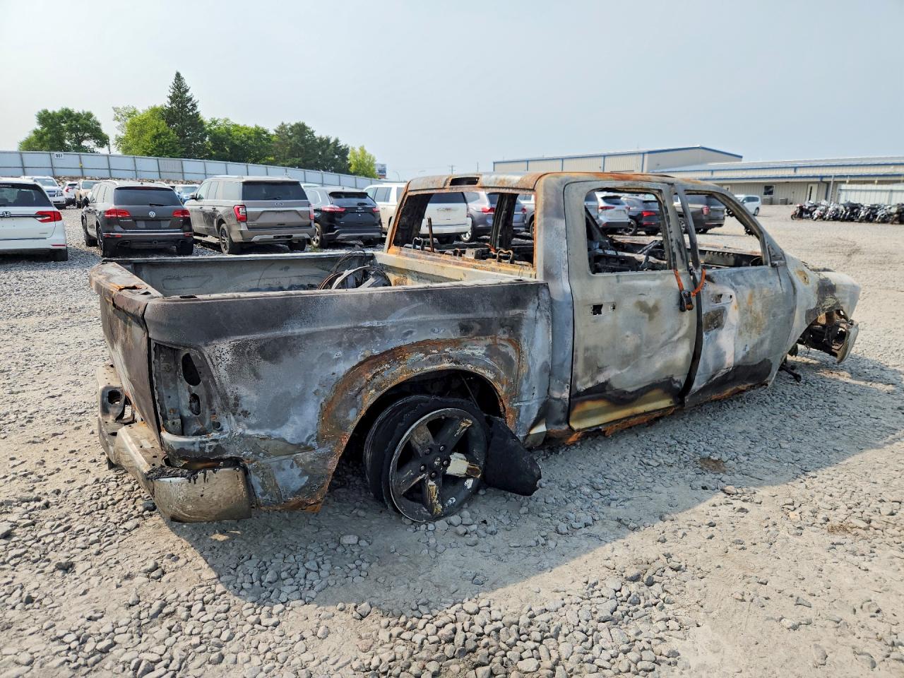 2010 Dodge Ram 1500 Burn vin: 1D7RV1CT4AS105740