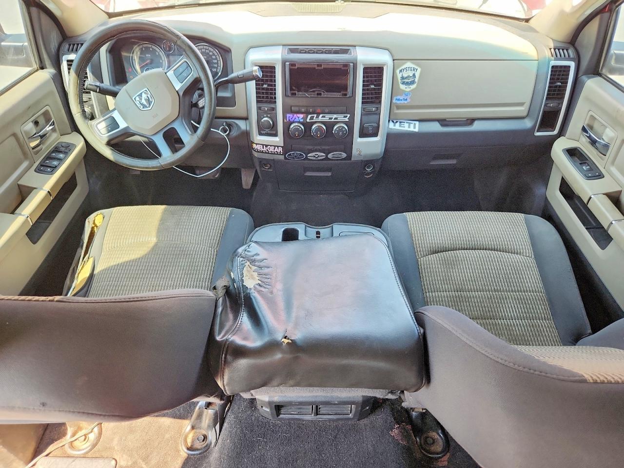 2010 Dodge Ram 1500 Red vin: 1D7RV1CT4AS128144
