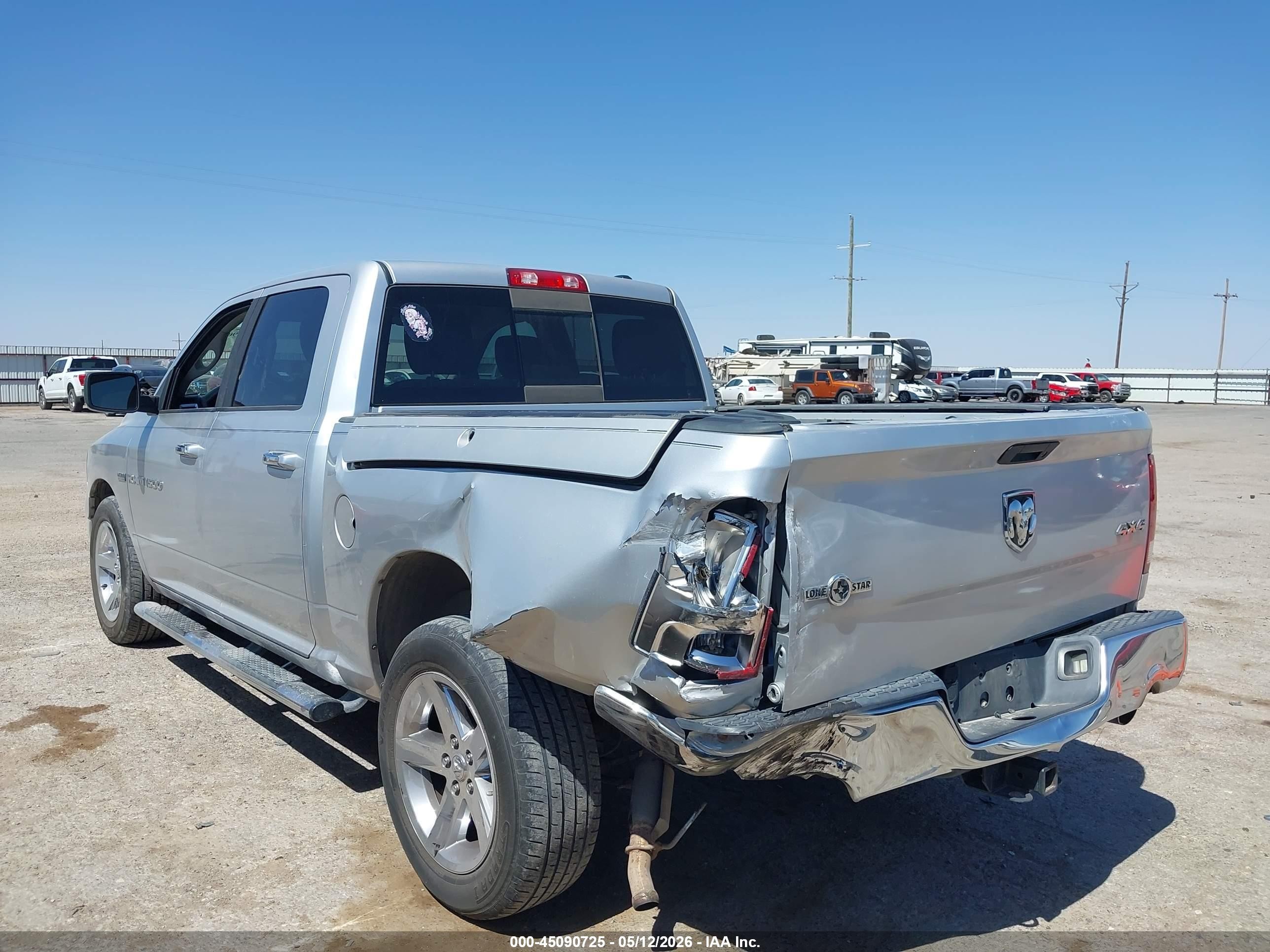 2011 Ram Ram 1500 Slt Silver vin: 1D7RV1CT4BS522874