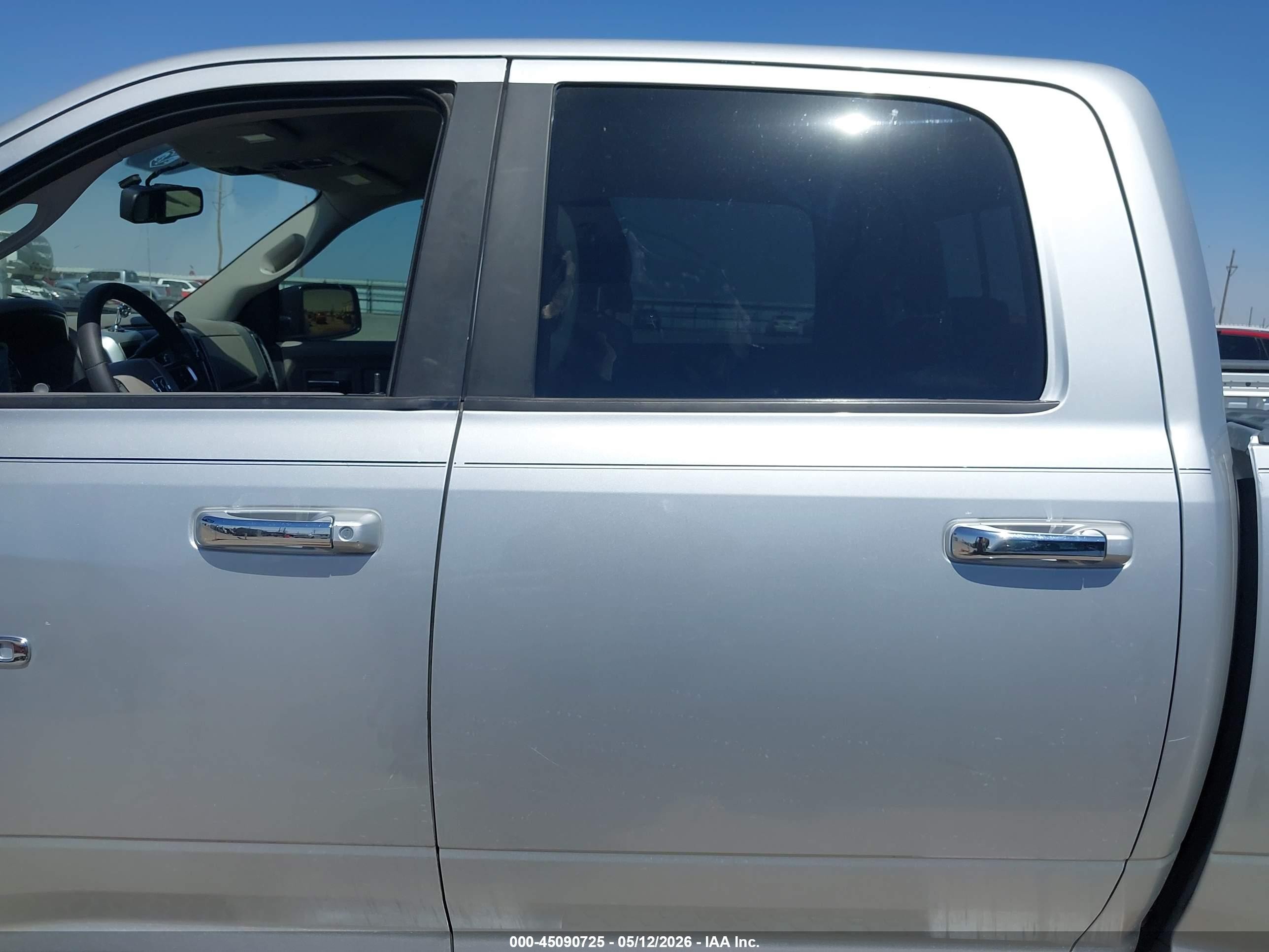2011 Ram Ram 1500 Slt Silver vin: 1D7RV1CT4BS522874
