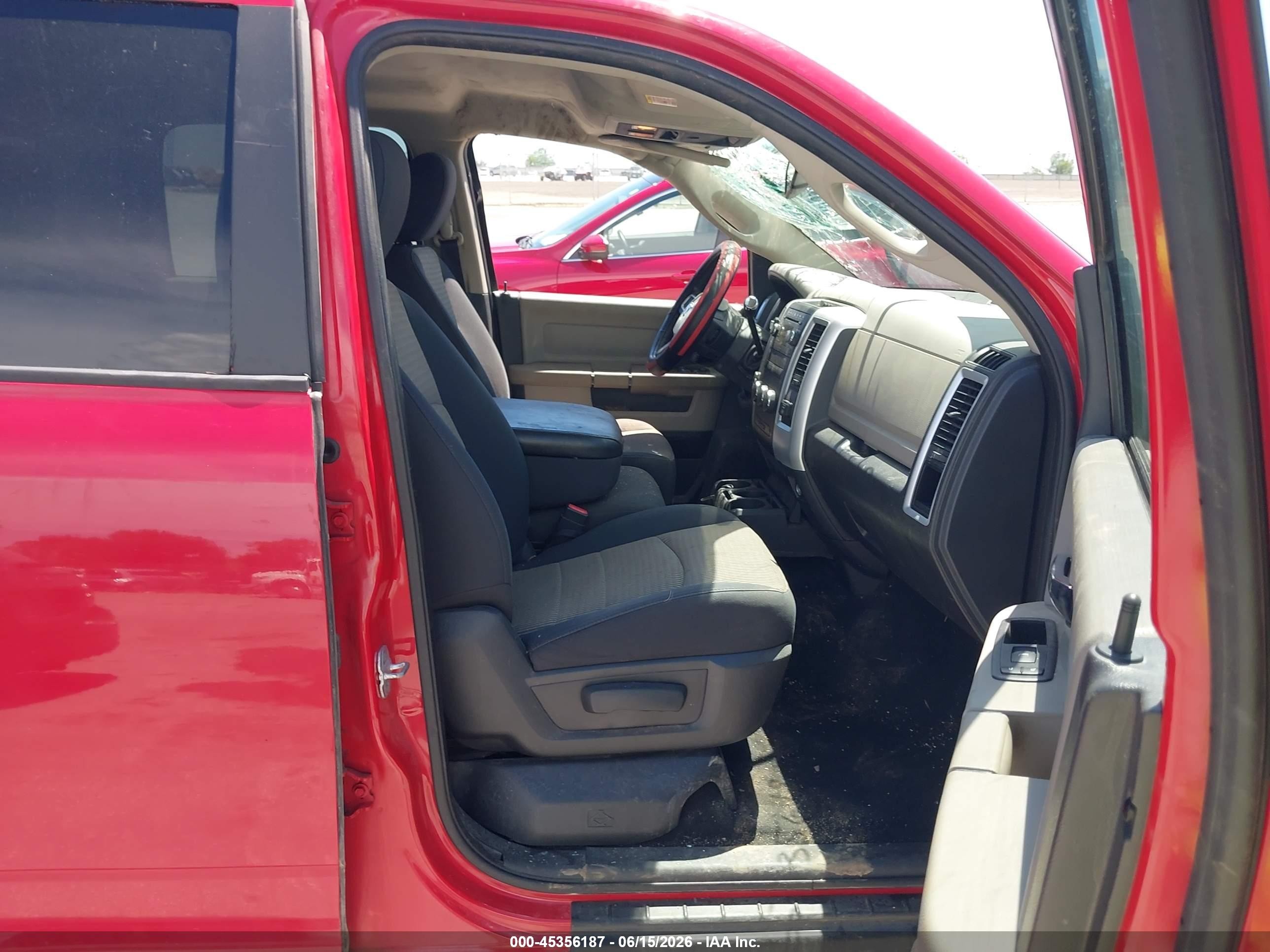 2011 Ram Ram 1500 Slt Красный vin: 1D7RV1CT4BS531025
