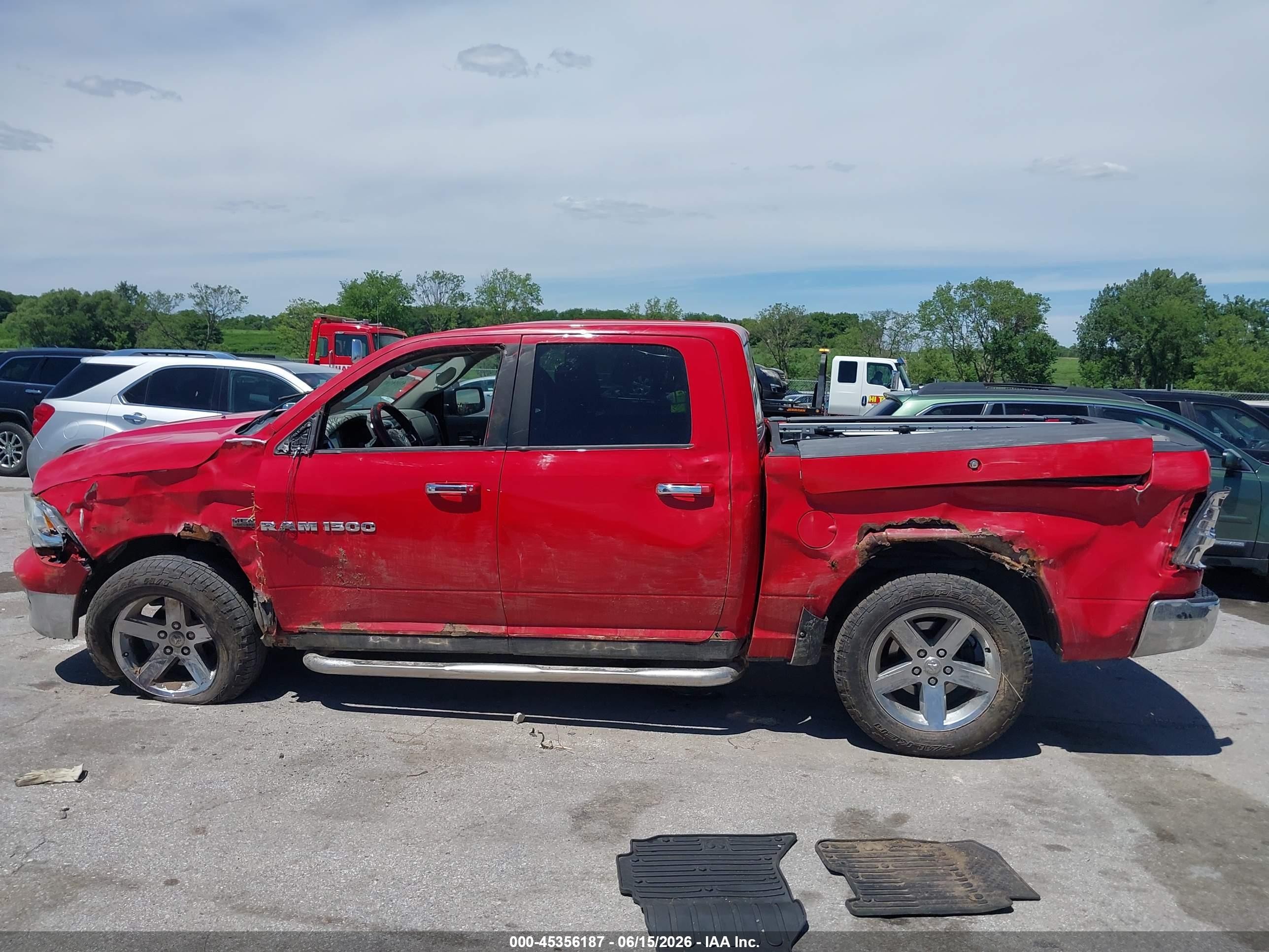 2011 Ram Ram 1500 Slt Красный vin: 1D7RV1CT4BS531025