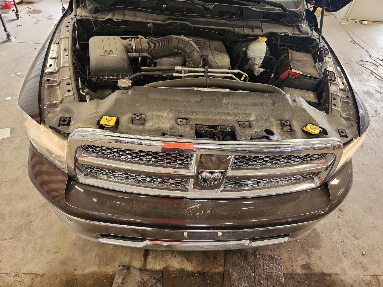 2011 Dodge Ram 1500 Brown vin: 1D7RV1CT4BS595775