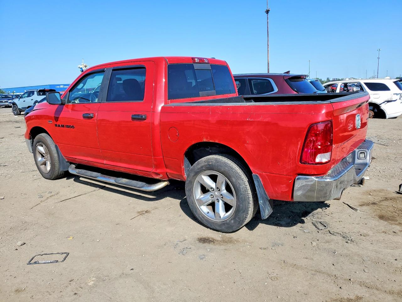 2011 Dodge Ram 1500 Red vin: 1D7RV1CT4BS683449