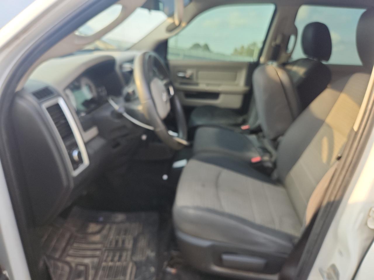 2011 Dodge Ram 1500 Black vin: 1D7RV1CT5BS552692