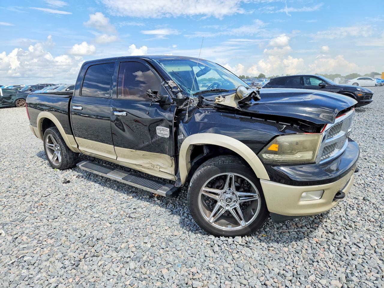 2011 Dodge Ram 1500 Черный vin: 1D7RV1CT5BS617069
