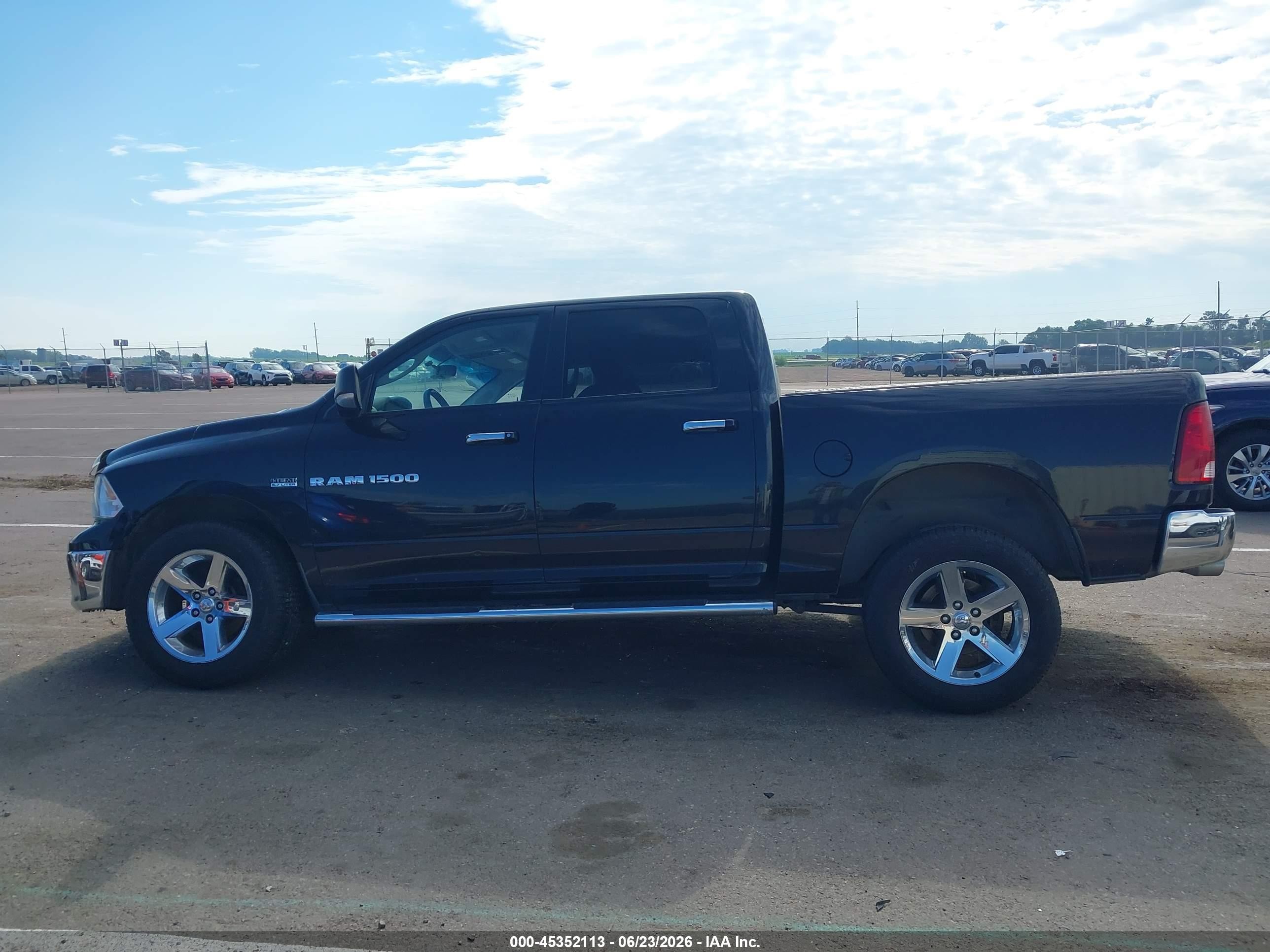 2011 Ram Ram 1500 Slt Black vin: 1D7RV1CT5BS622756