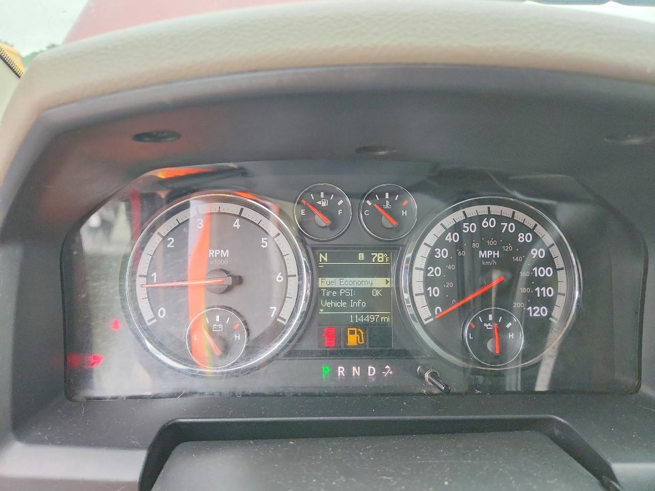 2011 Dodge Ram 1500 Red vin: 1D7RV1CT5BS659659