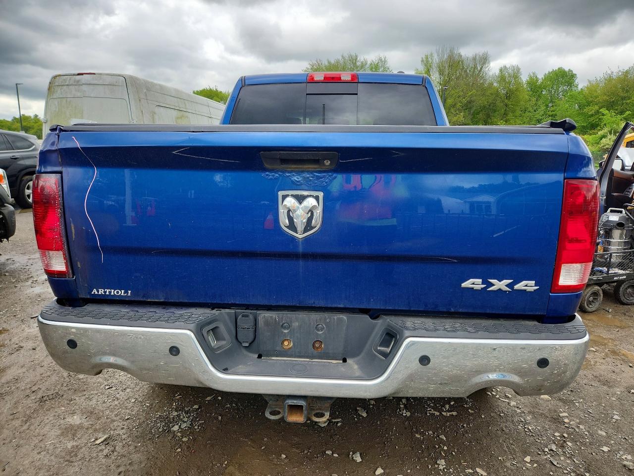 2011 Dodge Ram 1500 Blue vin: 1D7RV1CT5BS675926