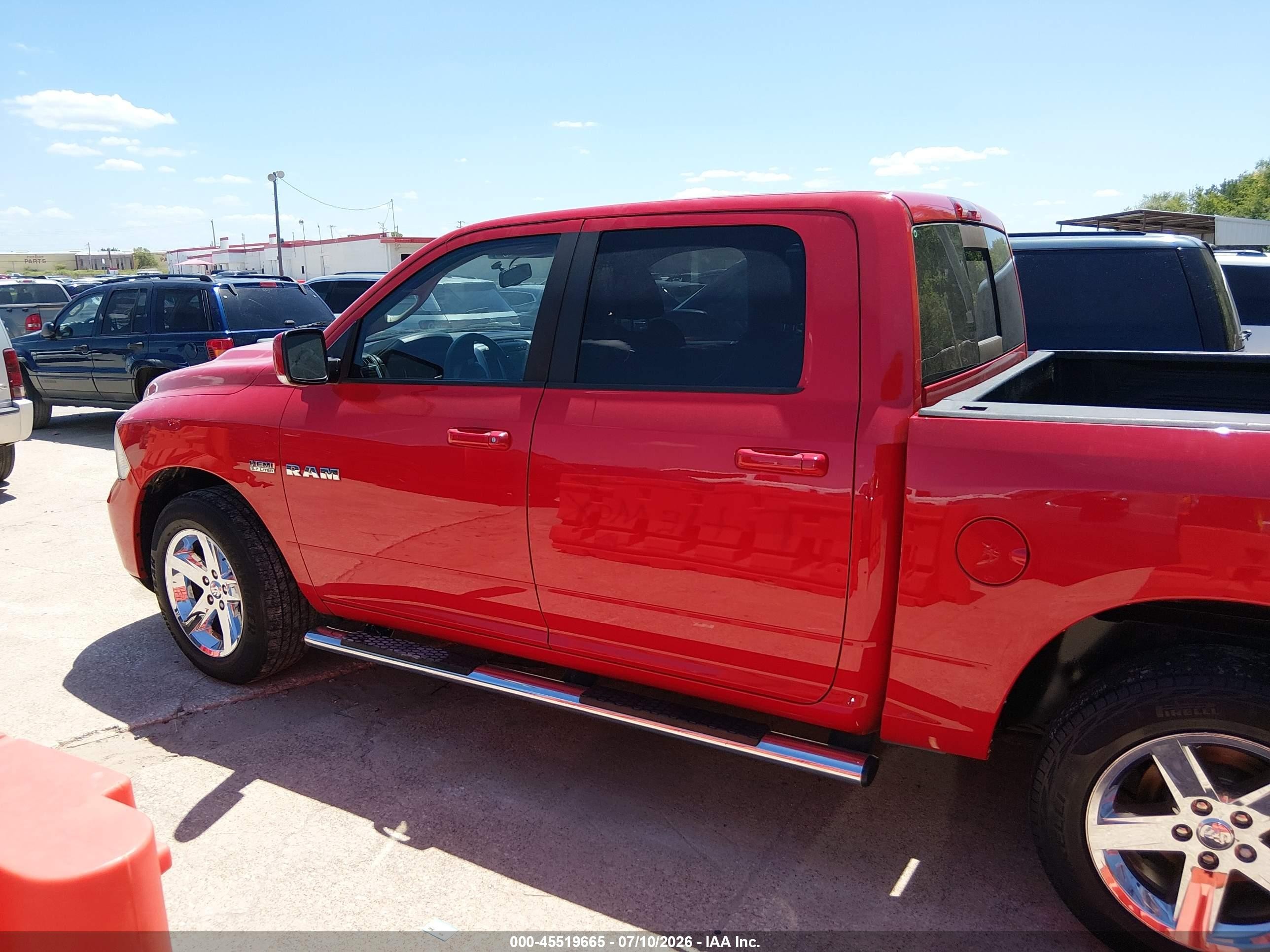 2010 Dodge Ram 1500 Slt/sport/trx Red vin: 1D7RV1CT6AS194369