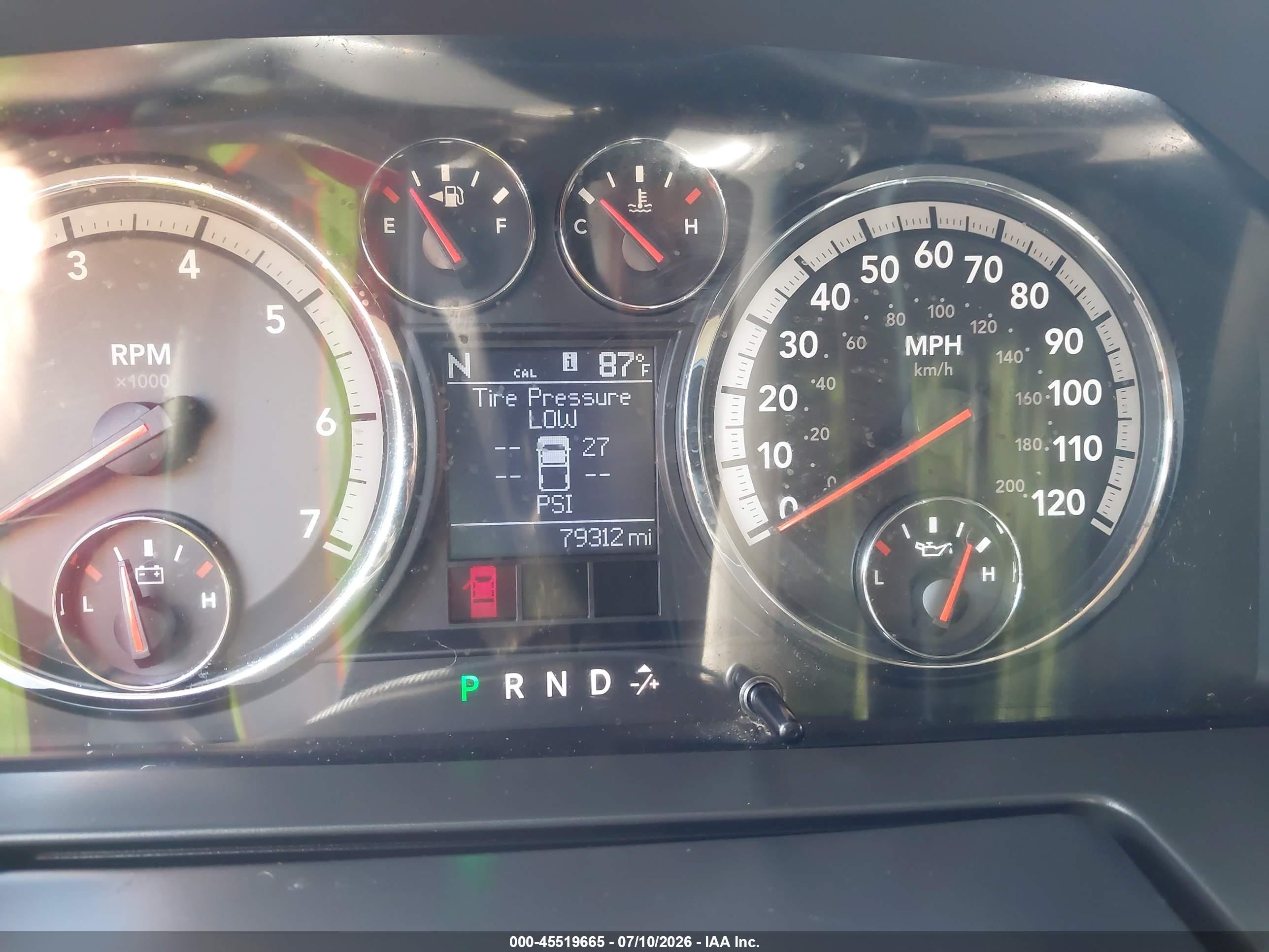2010 Dodge Ram 1500 Slt/sport/trx Red vin: 1D7RV1CT6AS194369