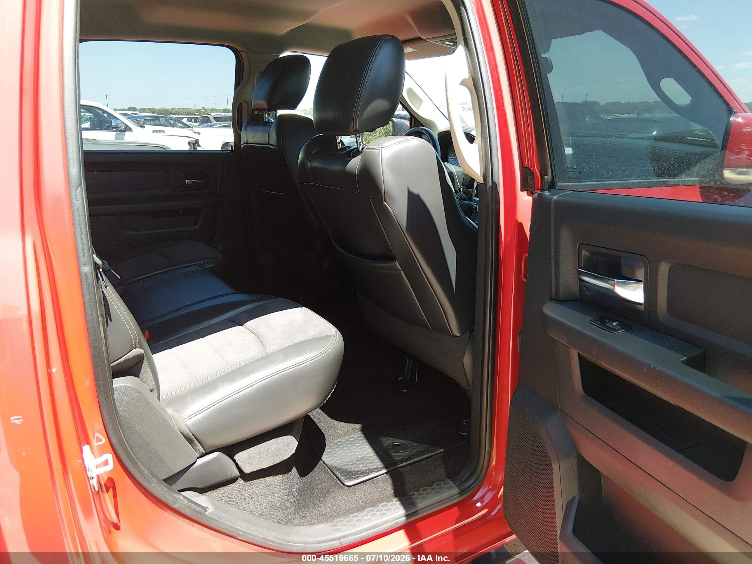 2010 Dodge Ram 1500 Slt/sport/trx Red vin: 1D7RV1CT6AS194369