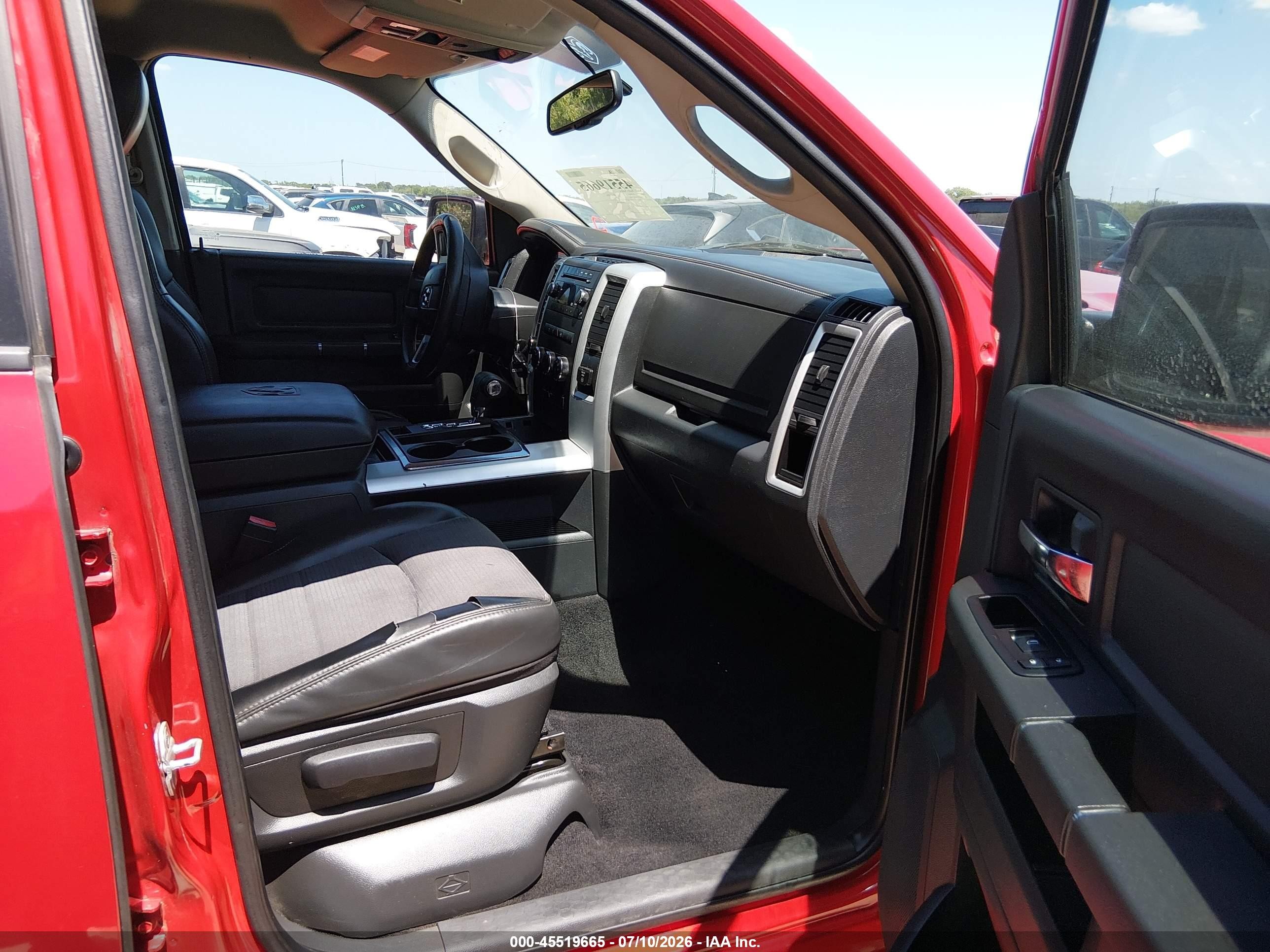 2010 Dodge Ram 1500 Slt/sport/trx Red vin: 1D7RV1CT6AS194369