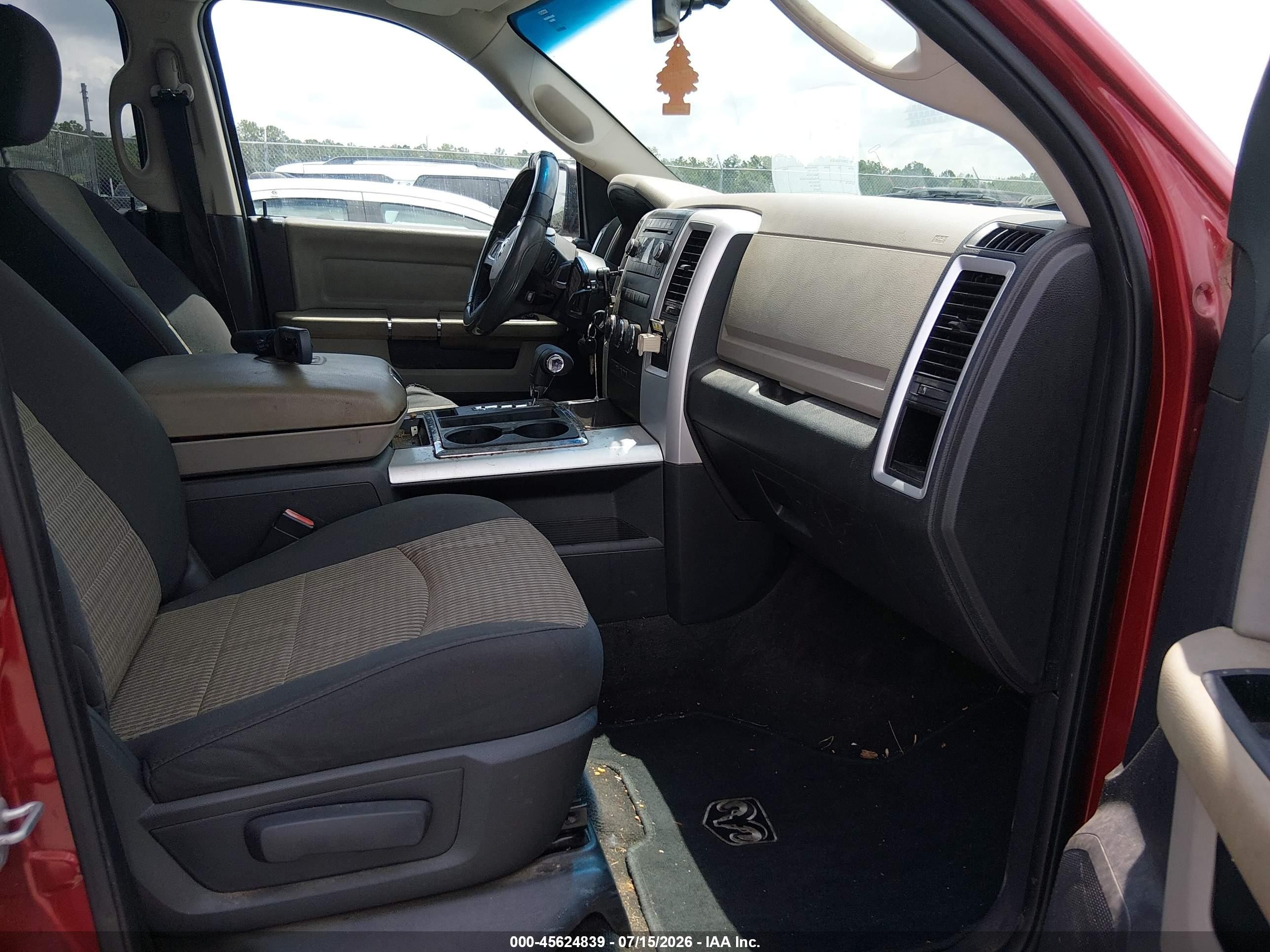 2010 Dodge Ram 1500 Slt/sport/trx Red vin: 1D7RV1CT6AS258118
