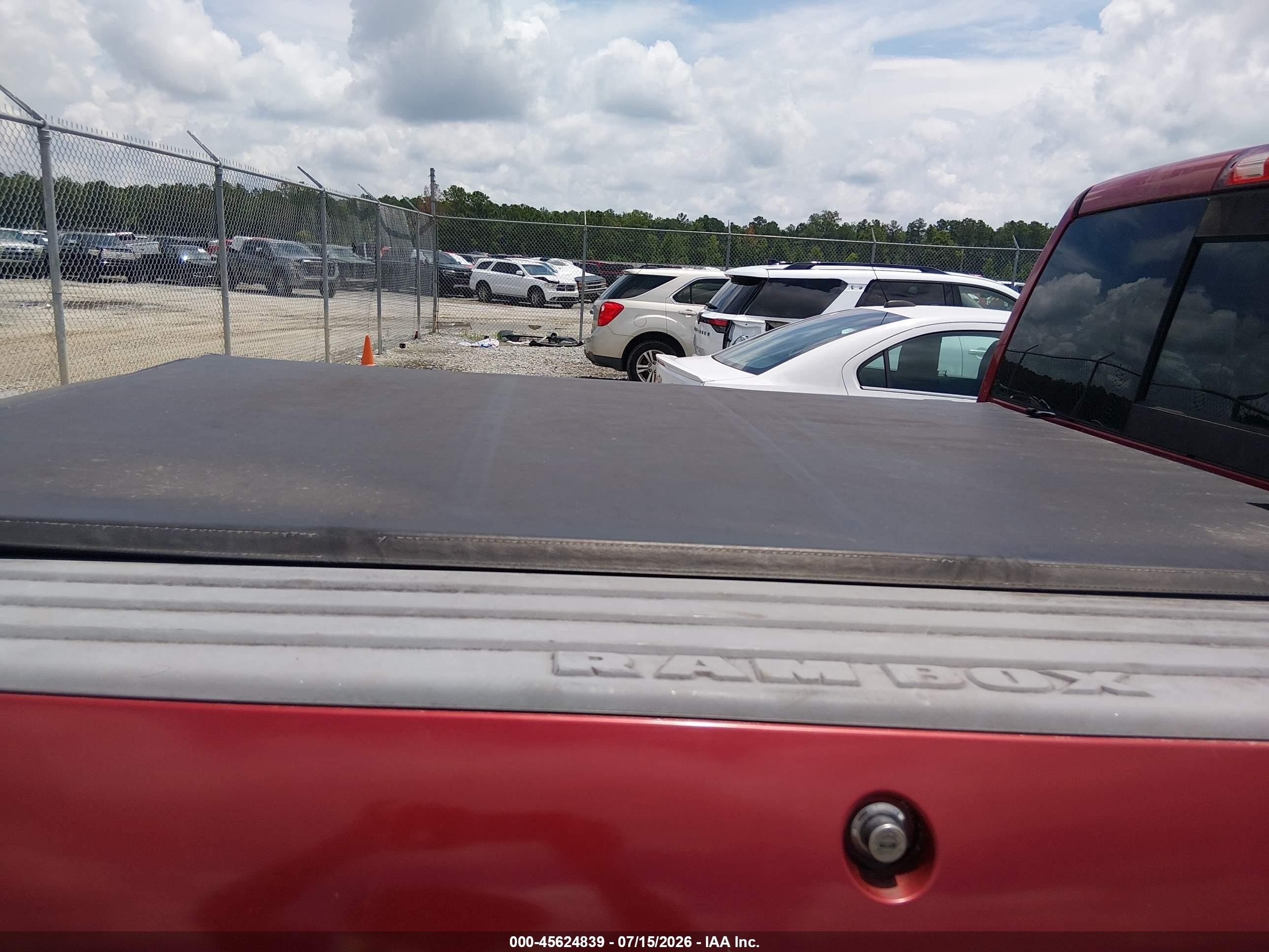 2010 Dodge Ram 1500 Slt/sport/trx Red vin: 1D7RV1CT6AS258118