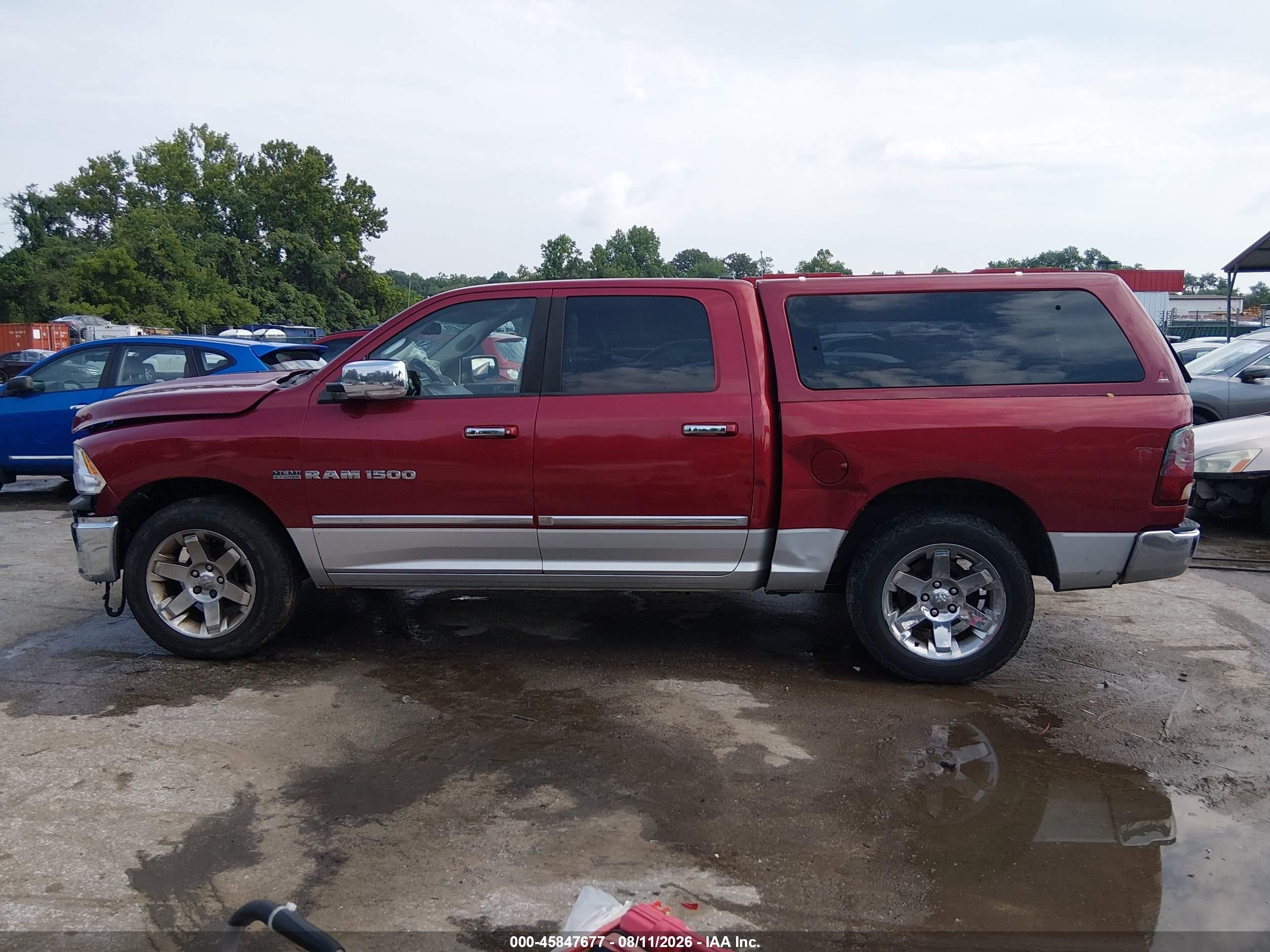 2011 Ram Ram 1500 Laramie Красный vin: 1D7RV1CT6BS545556