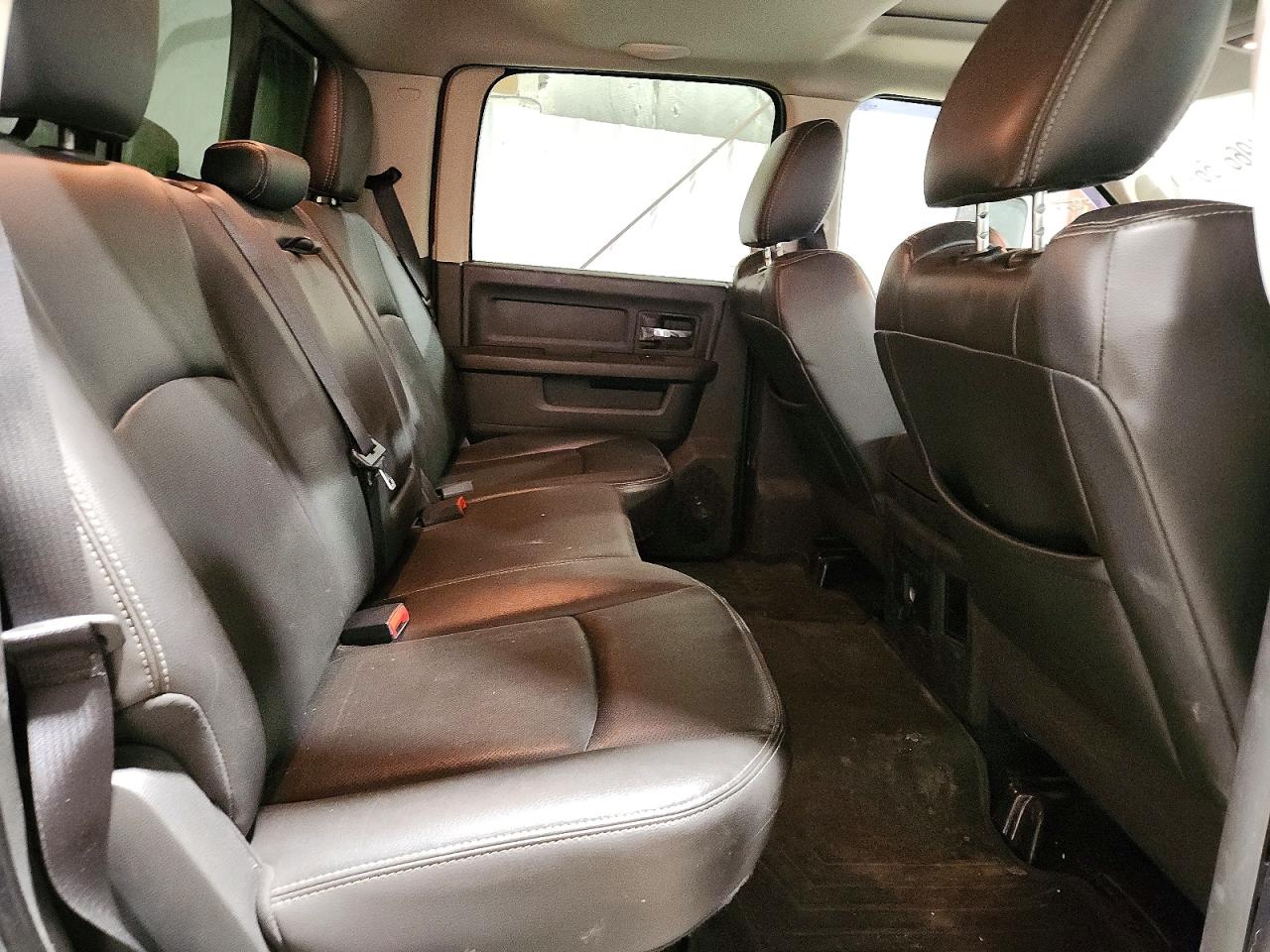2011 Dodge 1500 Laramie Красный vin: 1D7RV1CT6BS546254