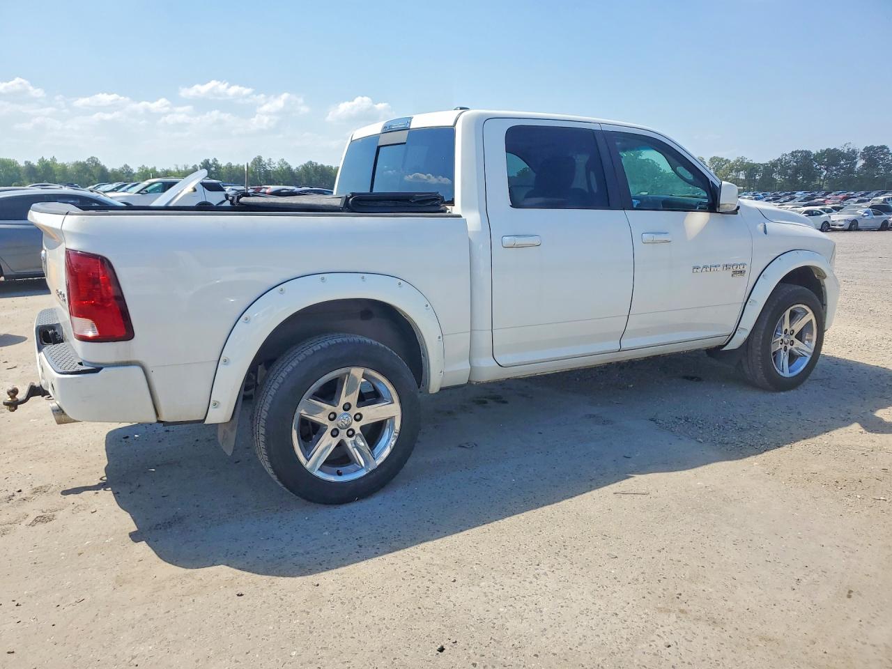 2011 Dodge Ram 1500 White vin: 1D7RV1CT6BS557836
